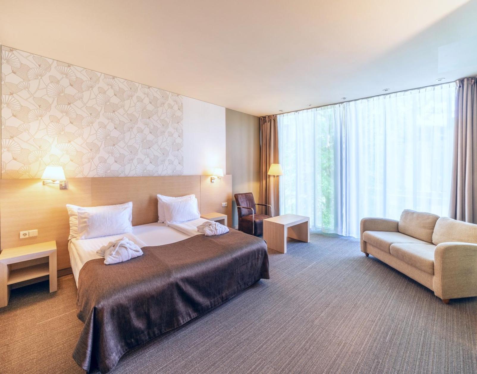 Superior Double Room - Photo 2