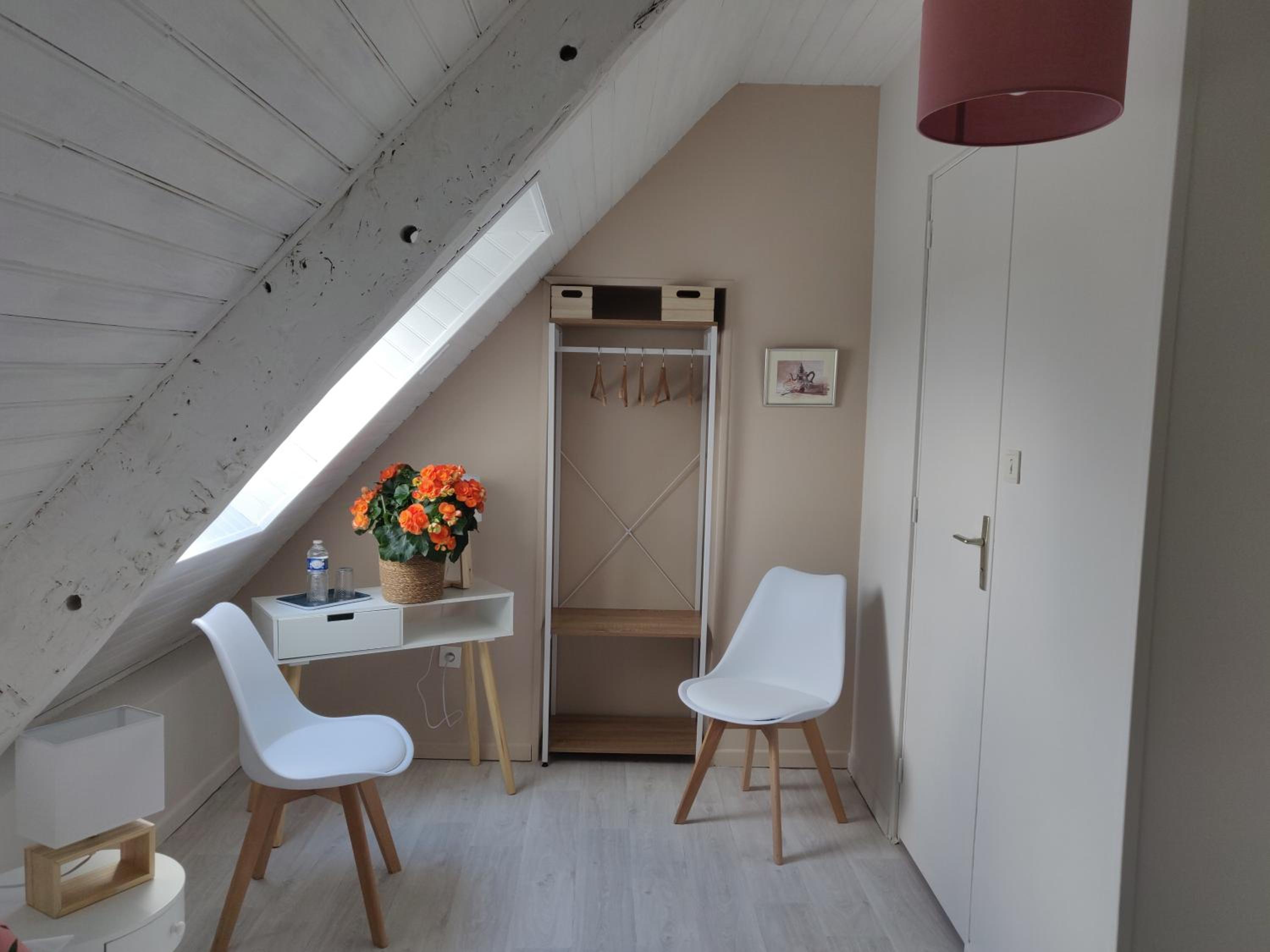 Double Room with Private Bathroom photo 3