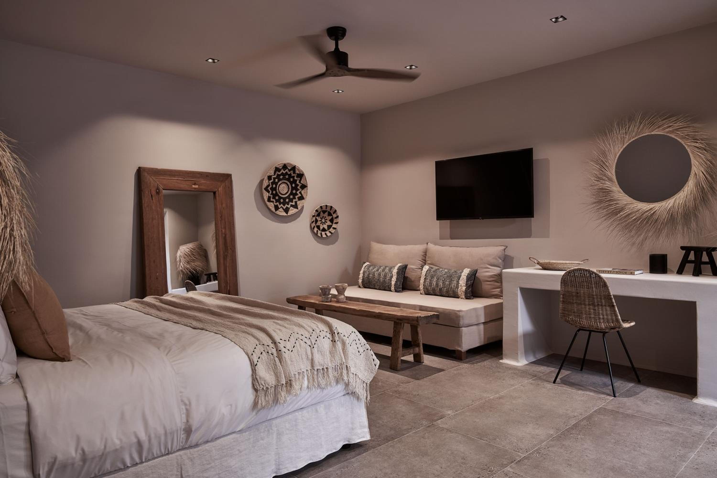 Bohemia Comfort Room
