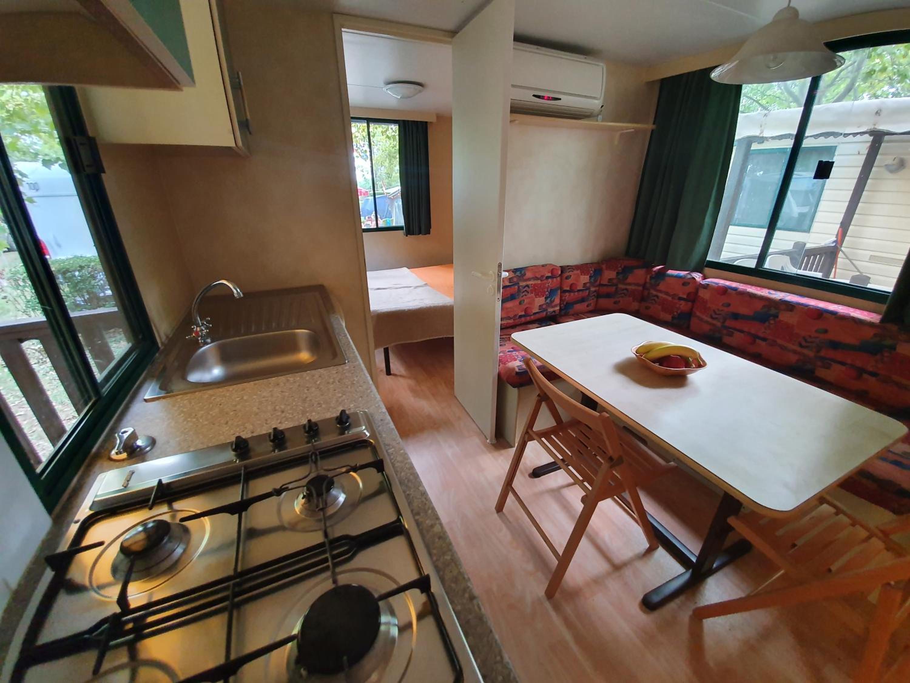 Mobile Home photo 1