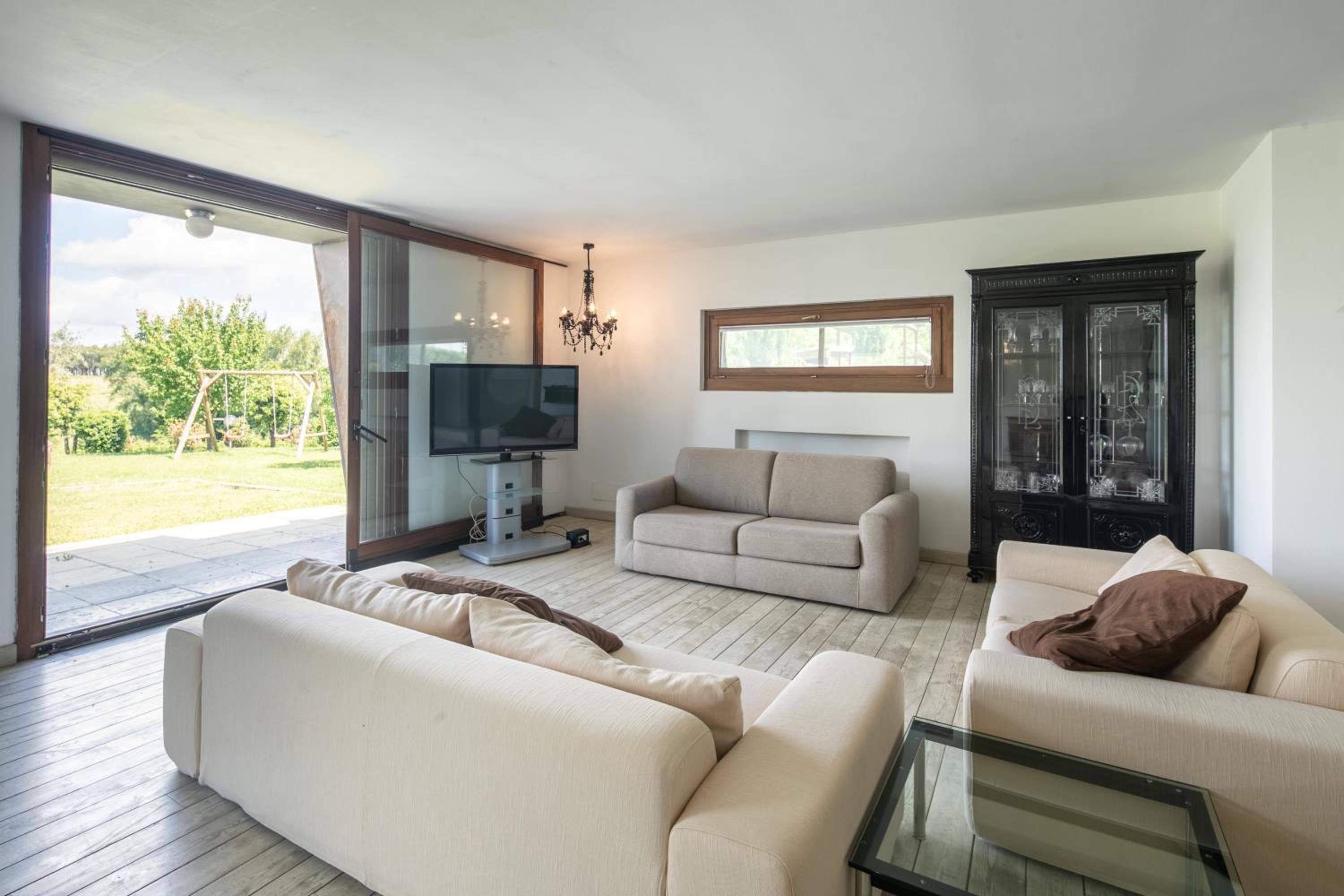 Two-Bedroom Villa photo 1