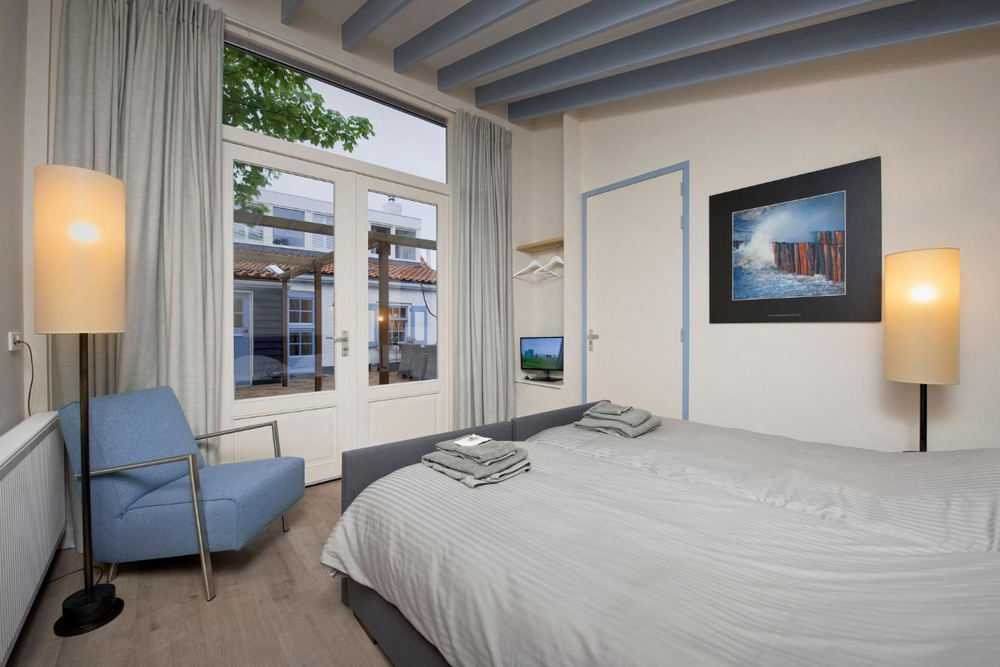 King Room with Garden View