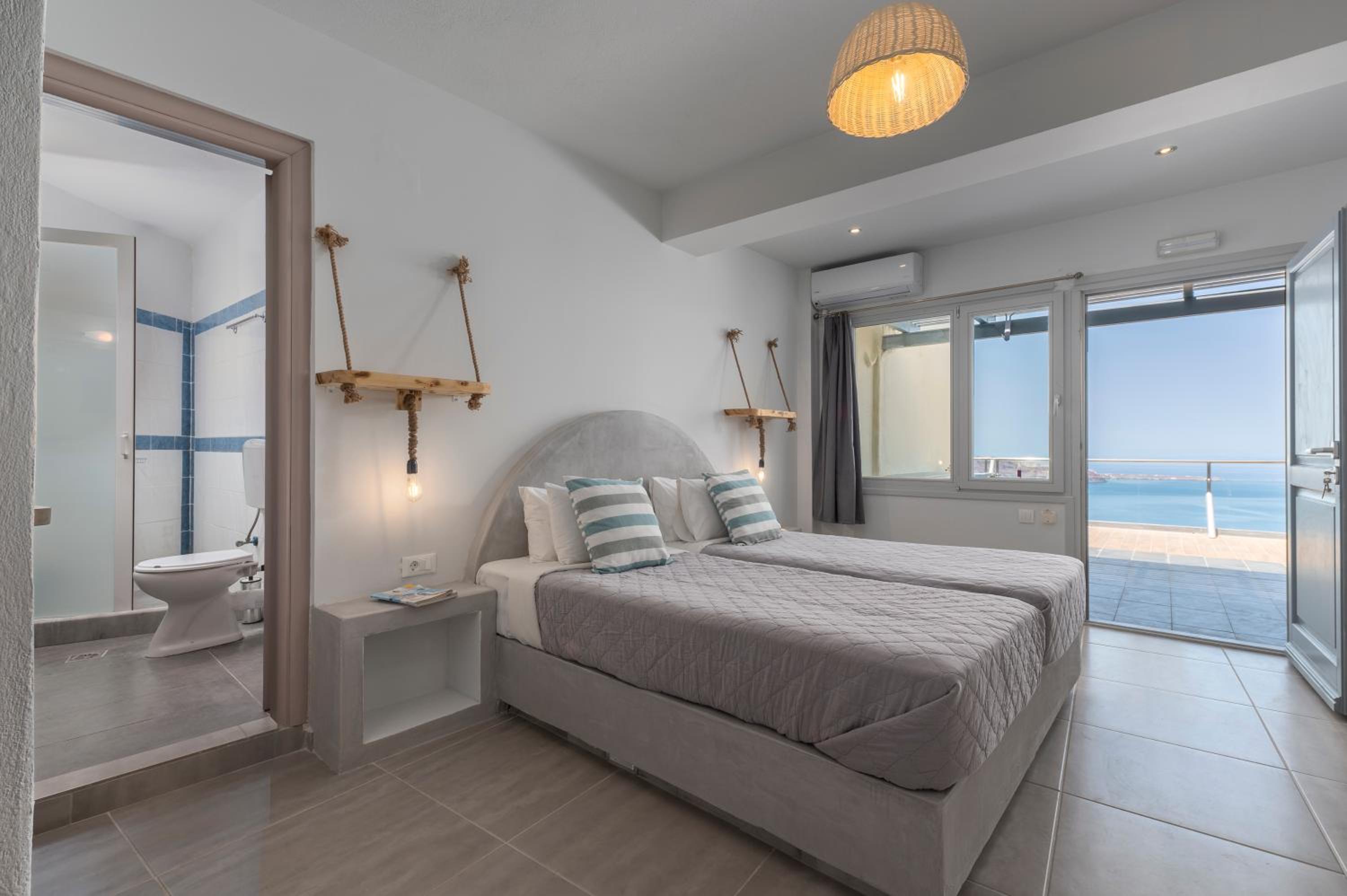 Quadruple Room With Sea View photo 2