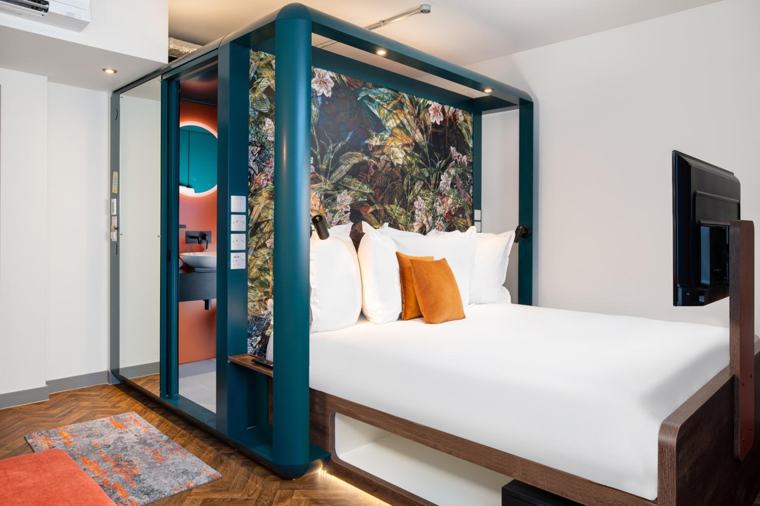 Premium King Room