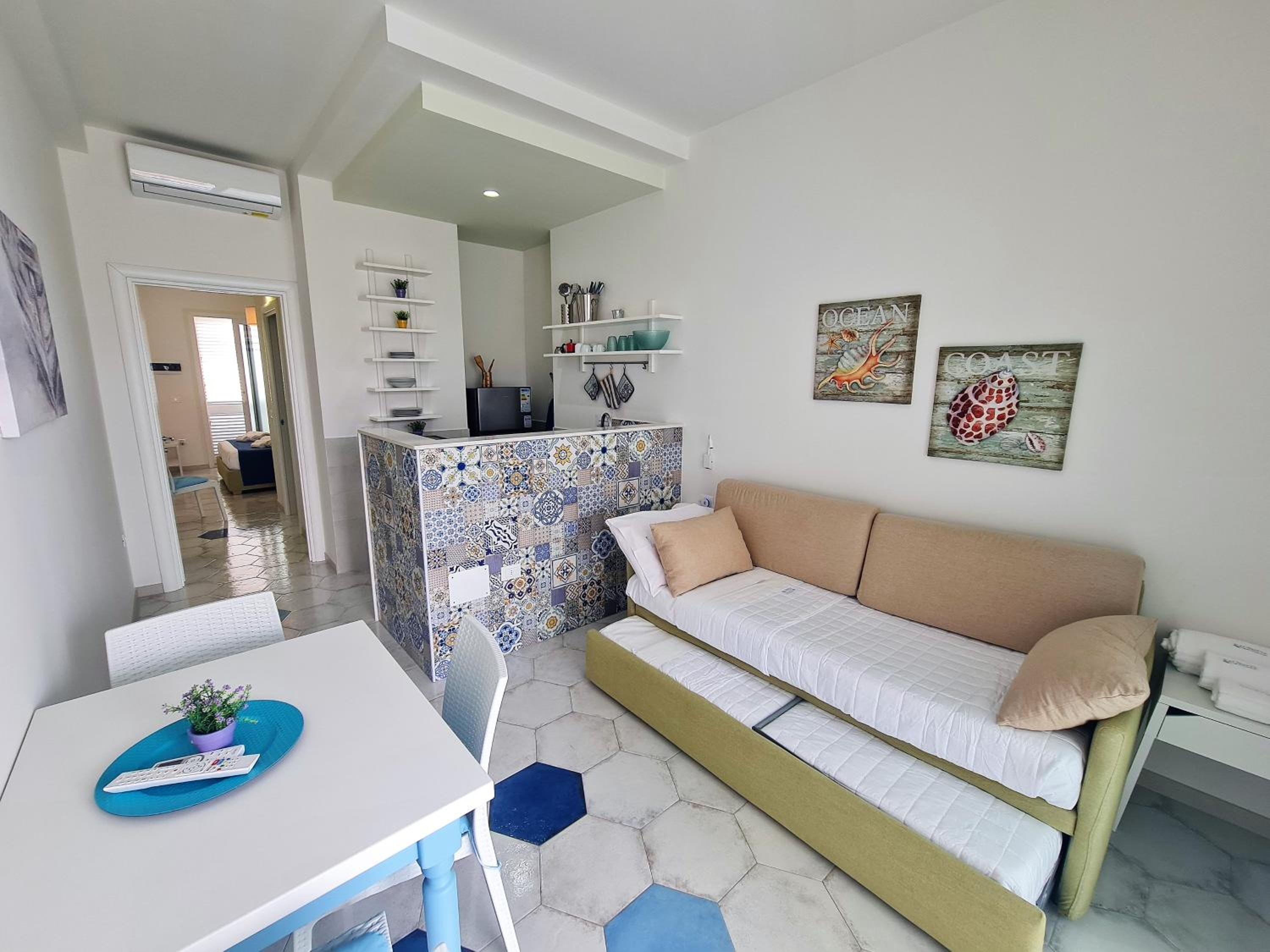 One-Bedroom Apartment - Photo 20