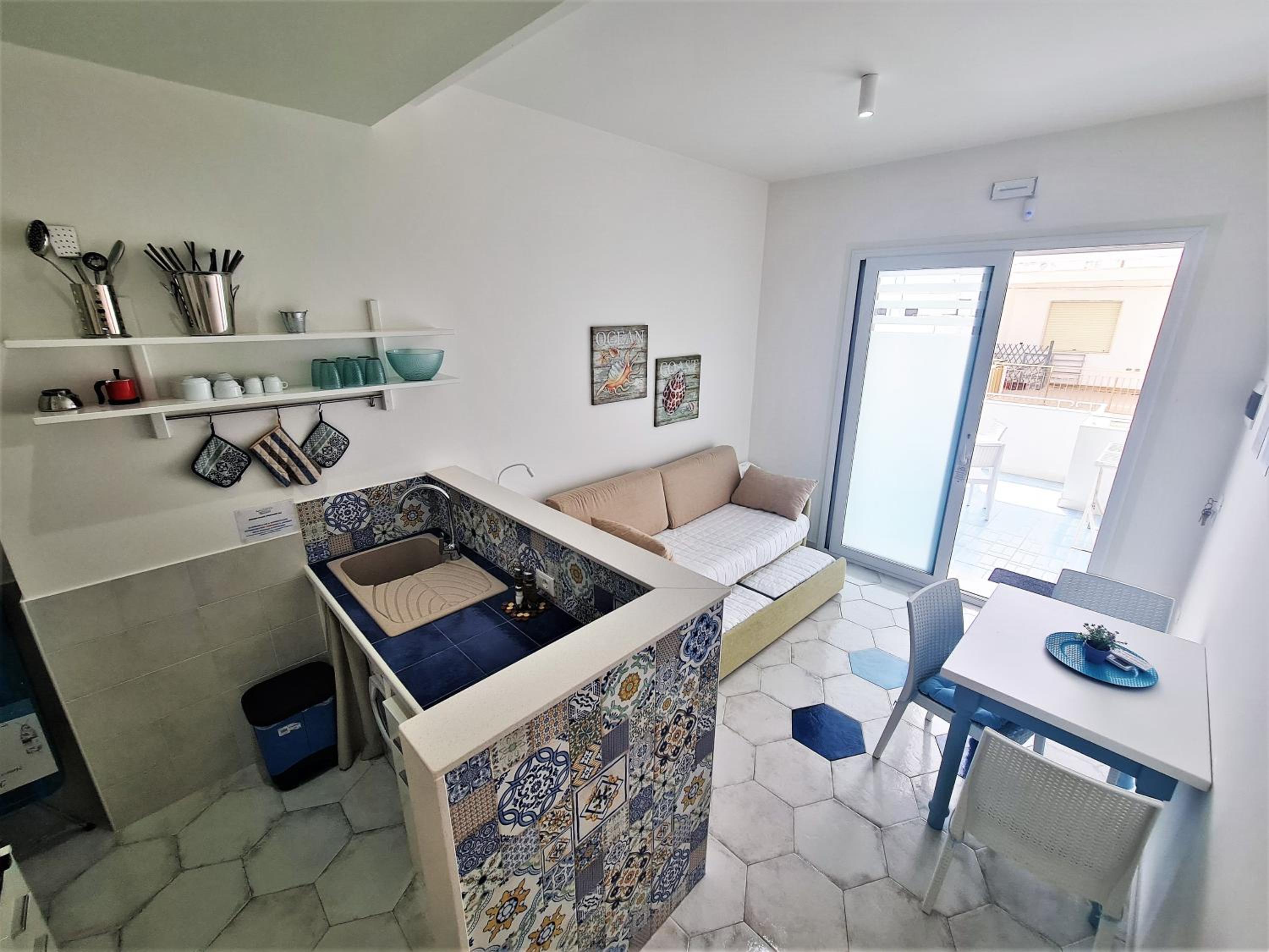 One-Bedroom Apartment - Photo 18