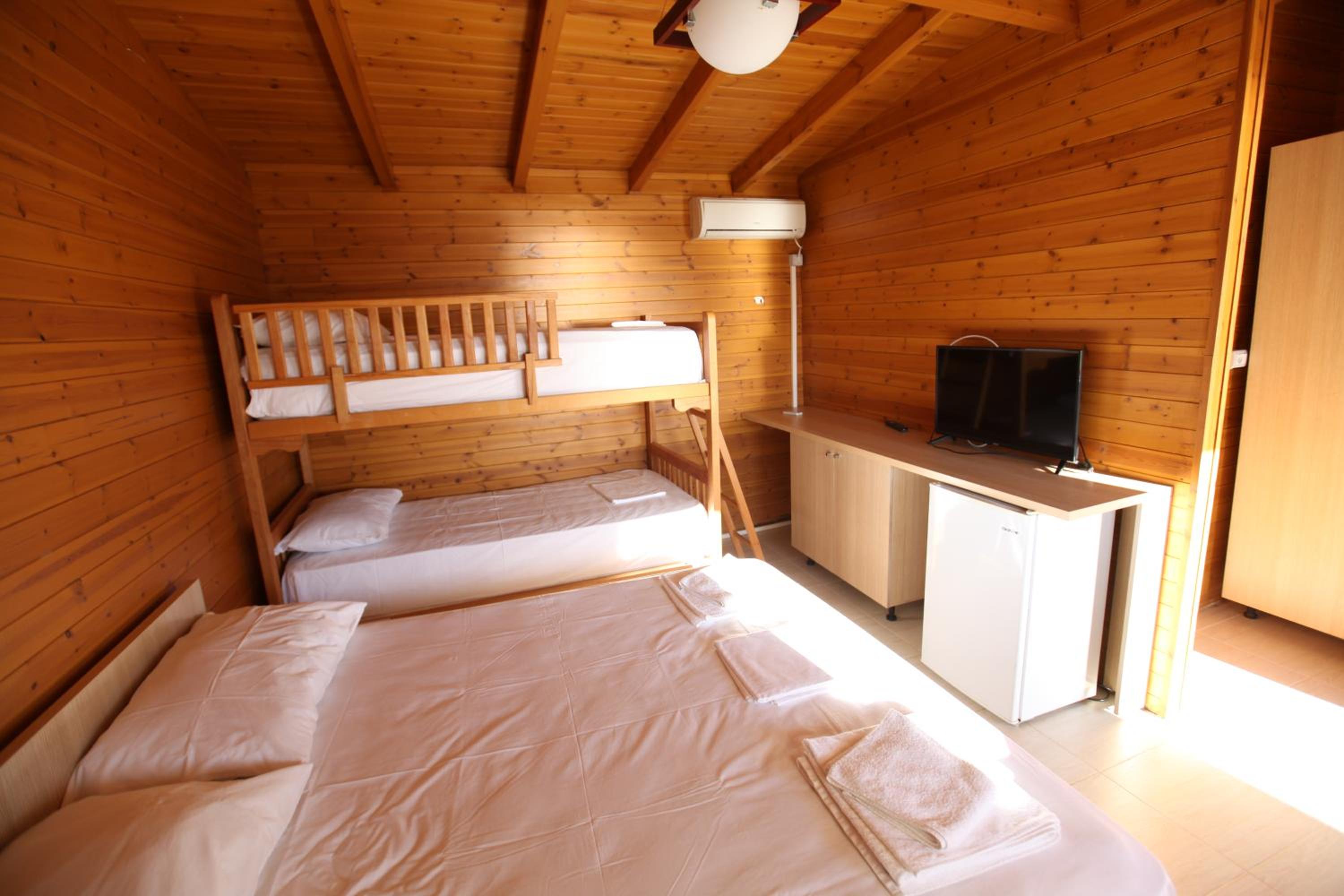Bungalow with Sea View photo 3
