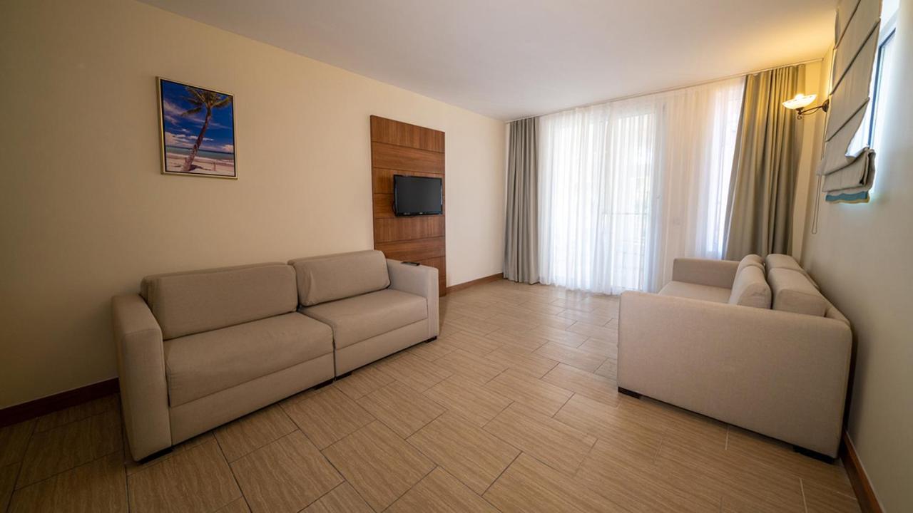 Big Family Room