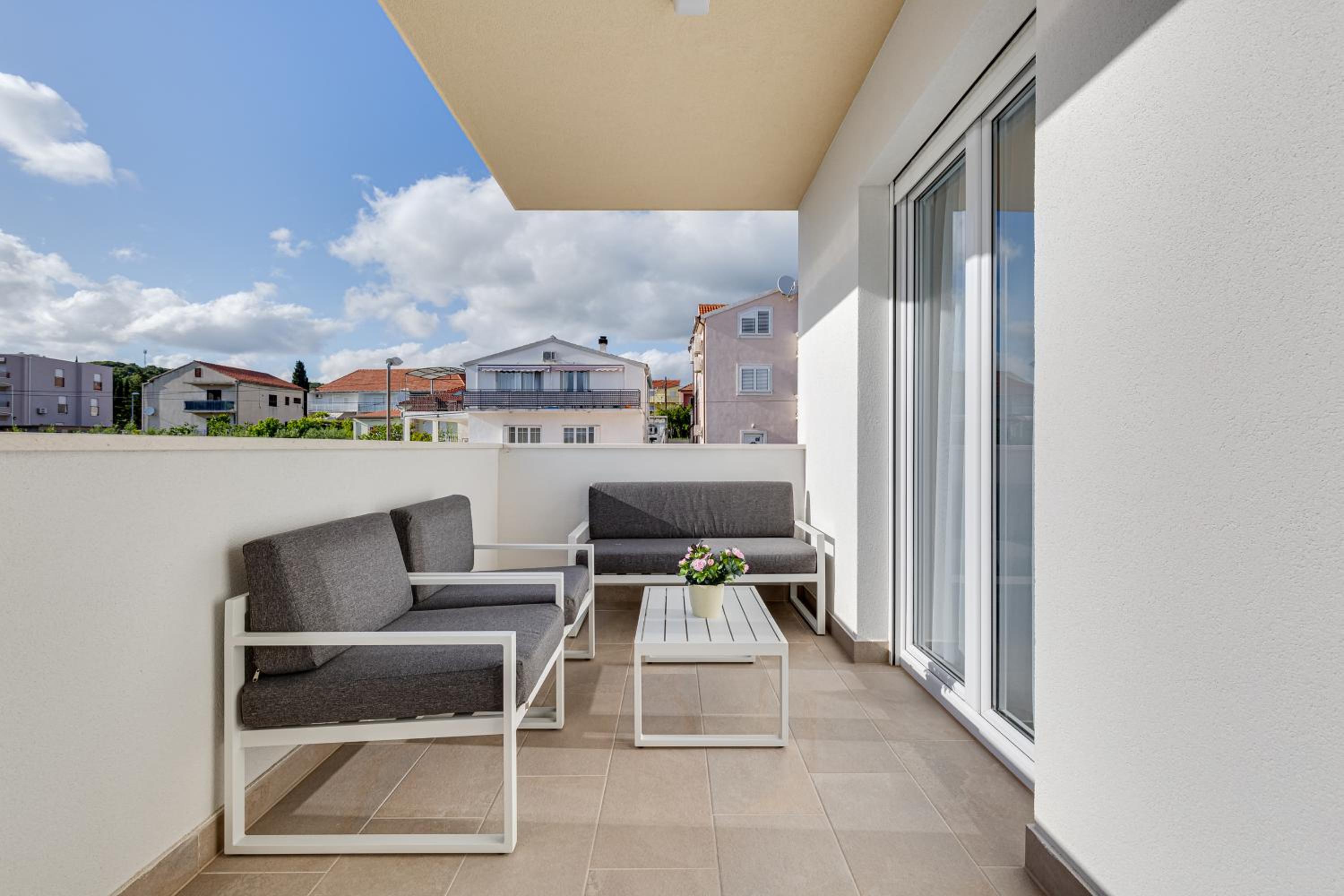 Superior Apartment photo 3