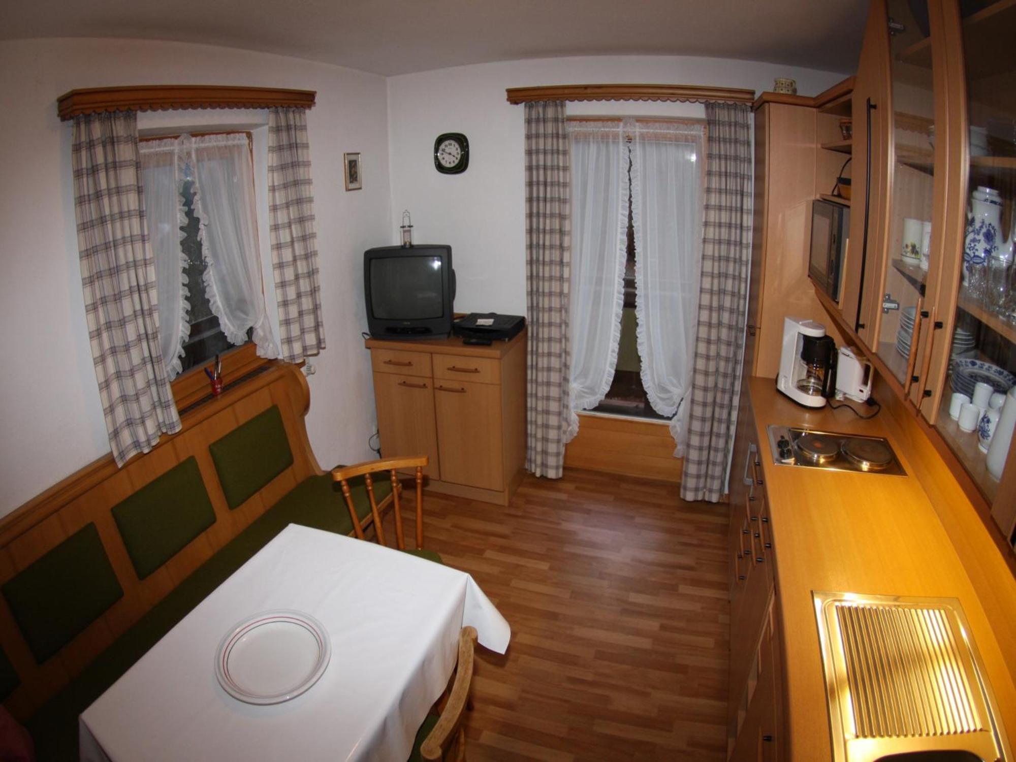 Apartment with Balcony photo 1
