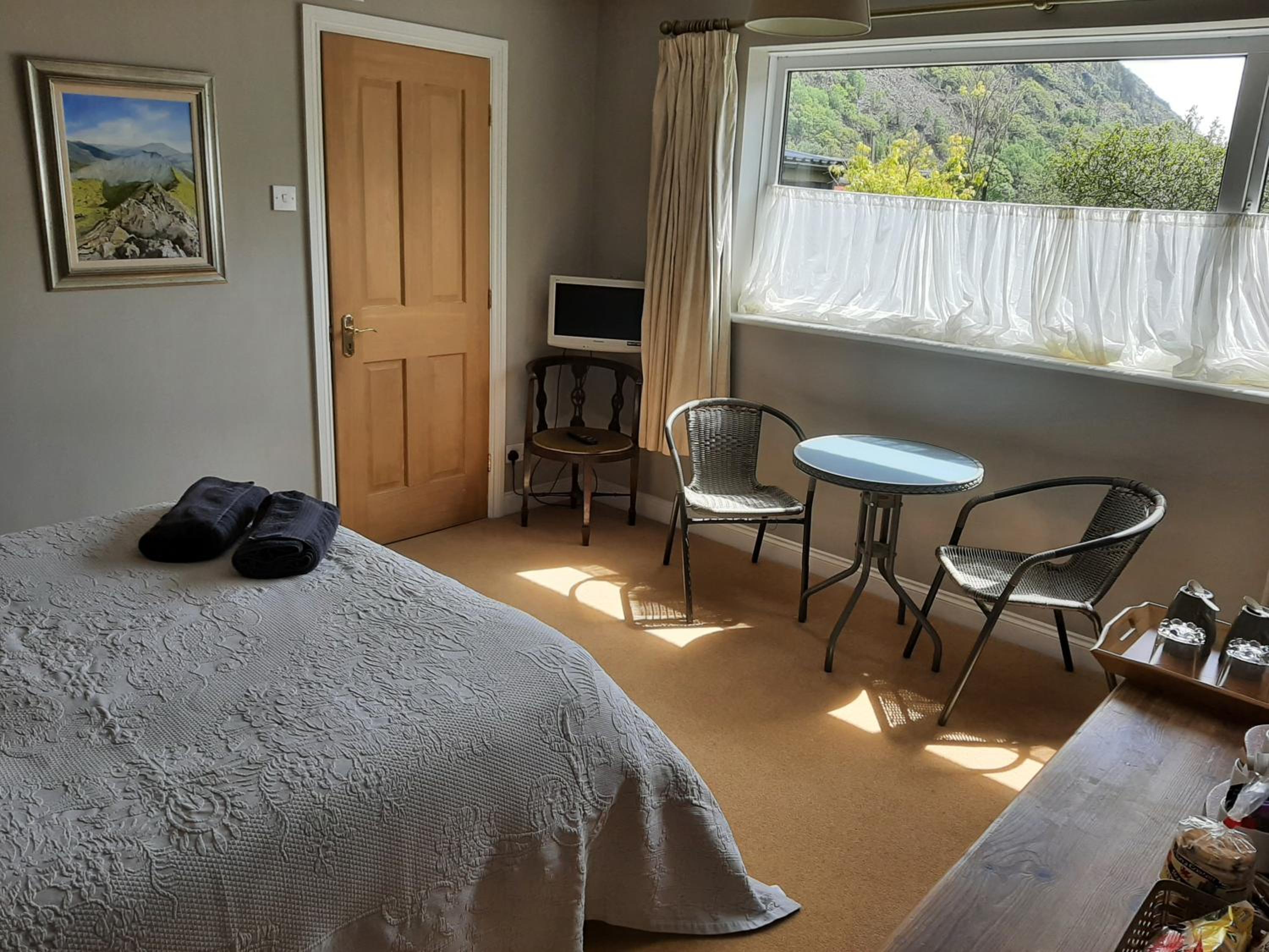 Double Room with Private Bathroom photo 3