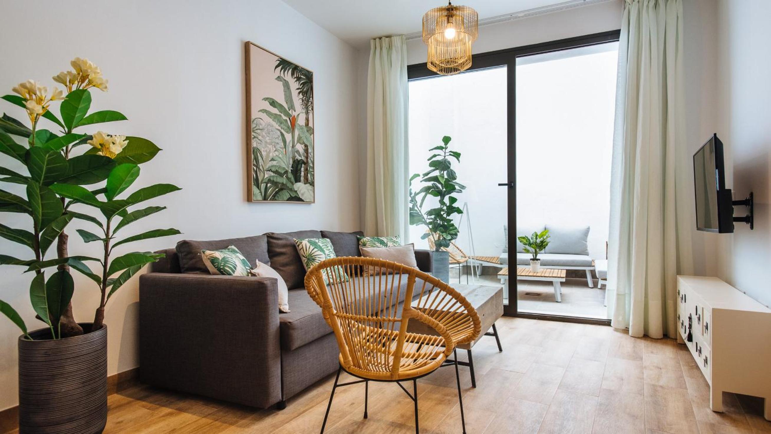 Apartmento 2 habitaciones con jacuzzi en patio privado
