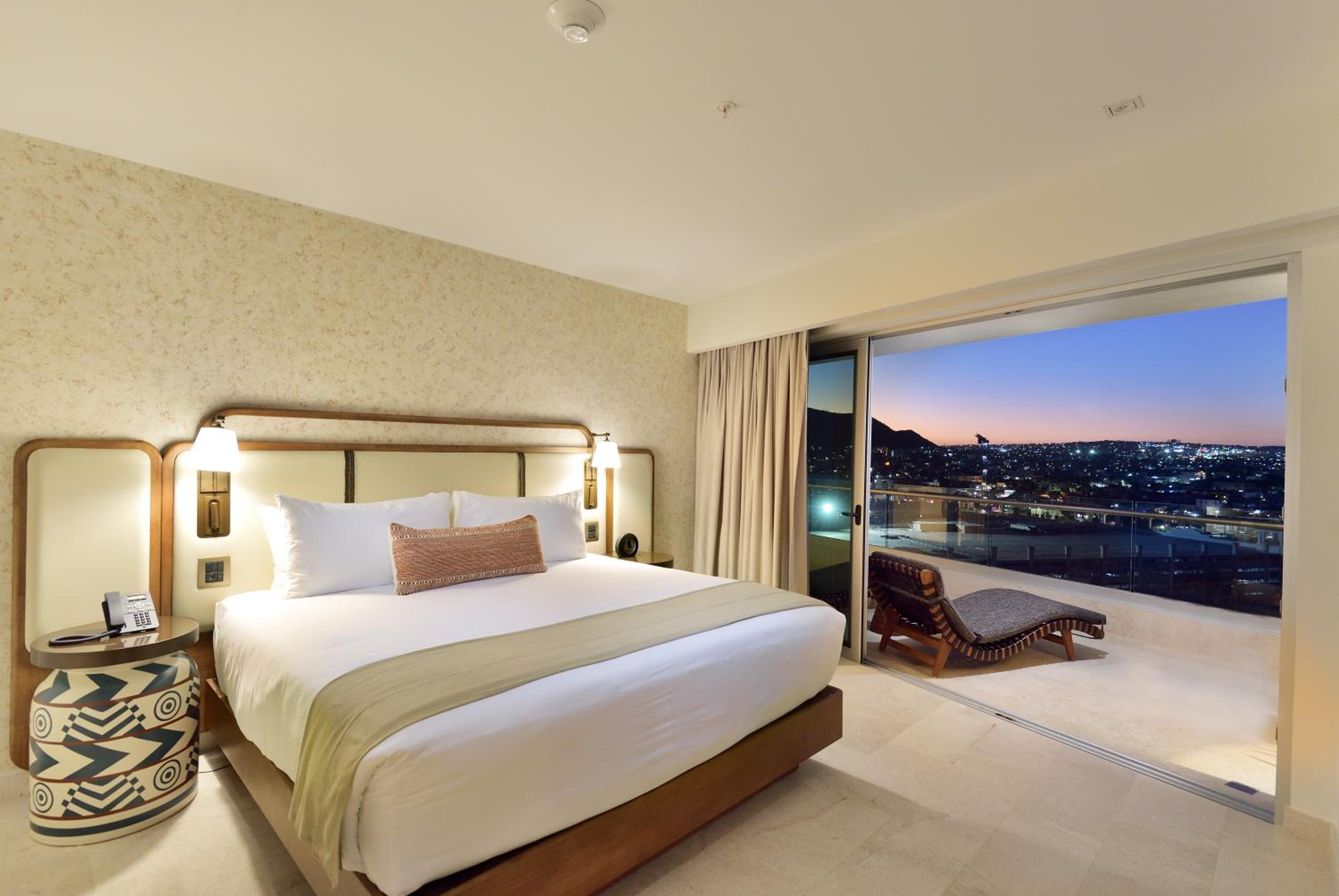 Sunset Suite - 2 BR City View Suite