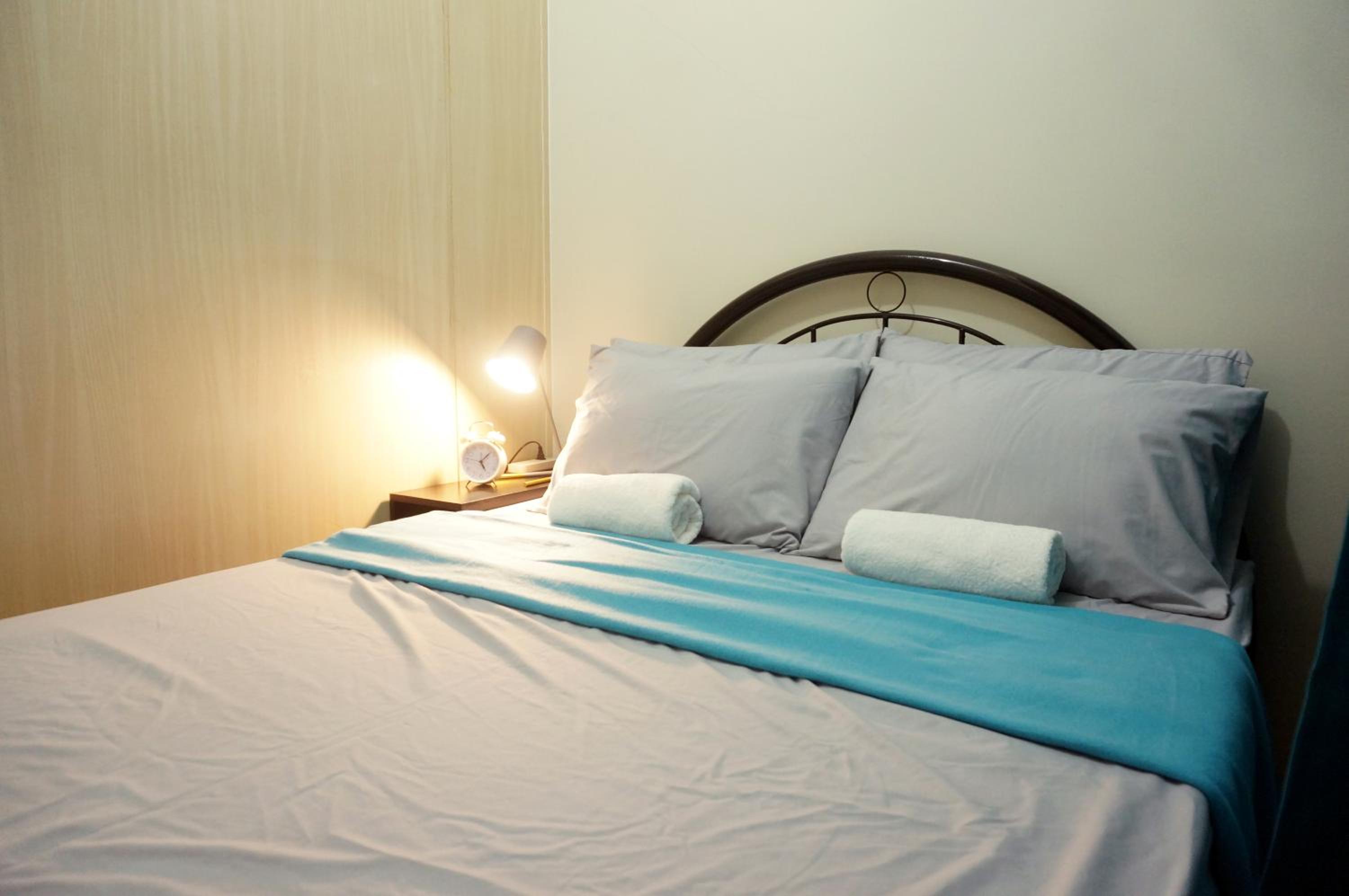 One-Bedroom Apartment - Photo 8