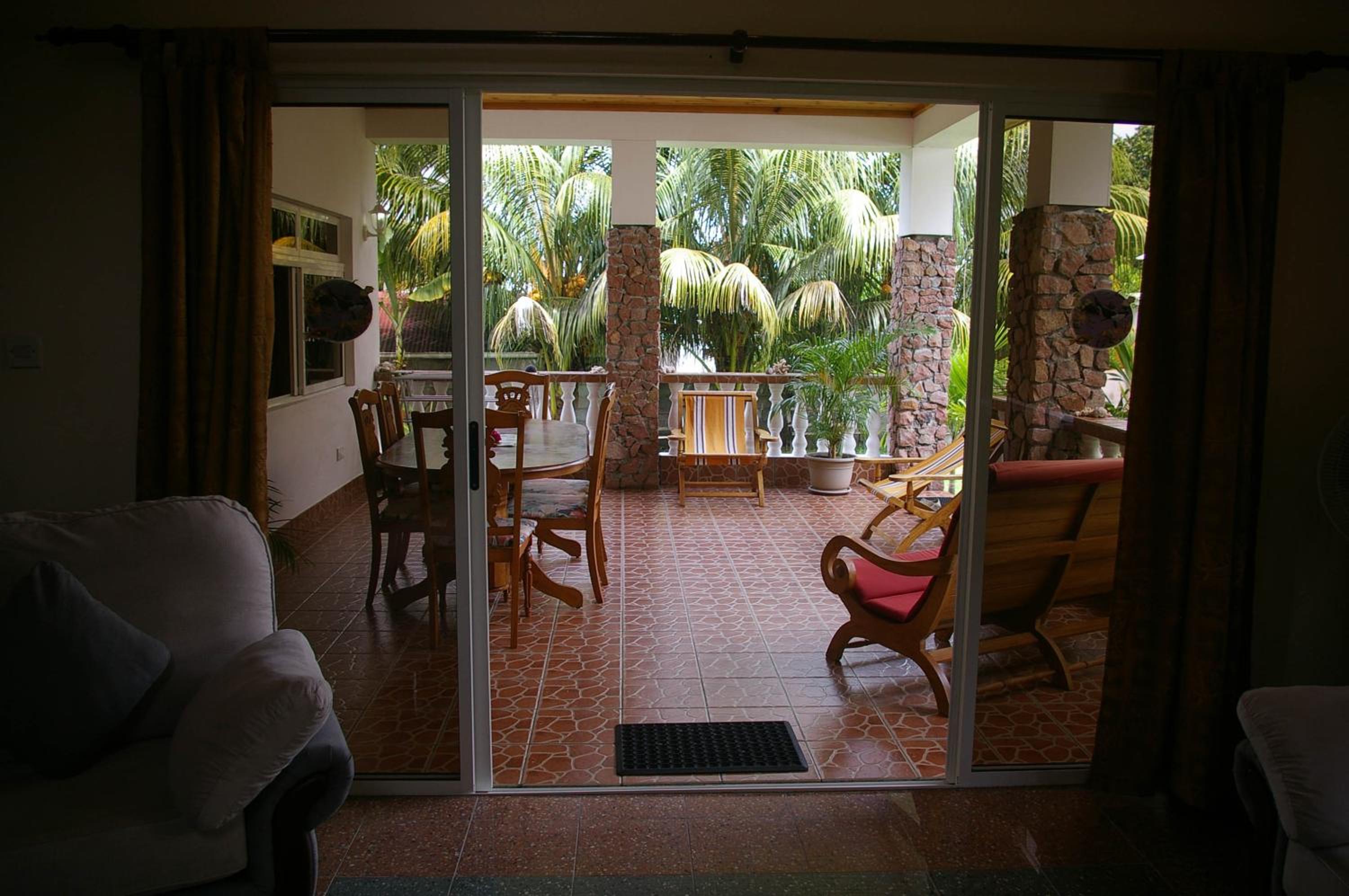 Two-Bedroom Villa photo 3