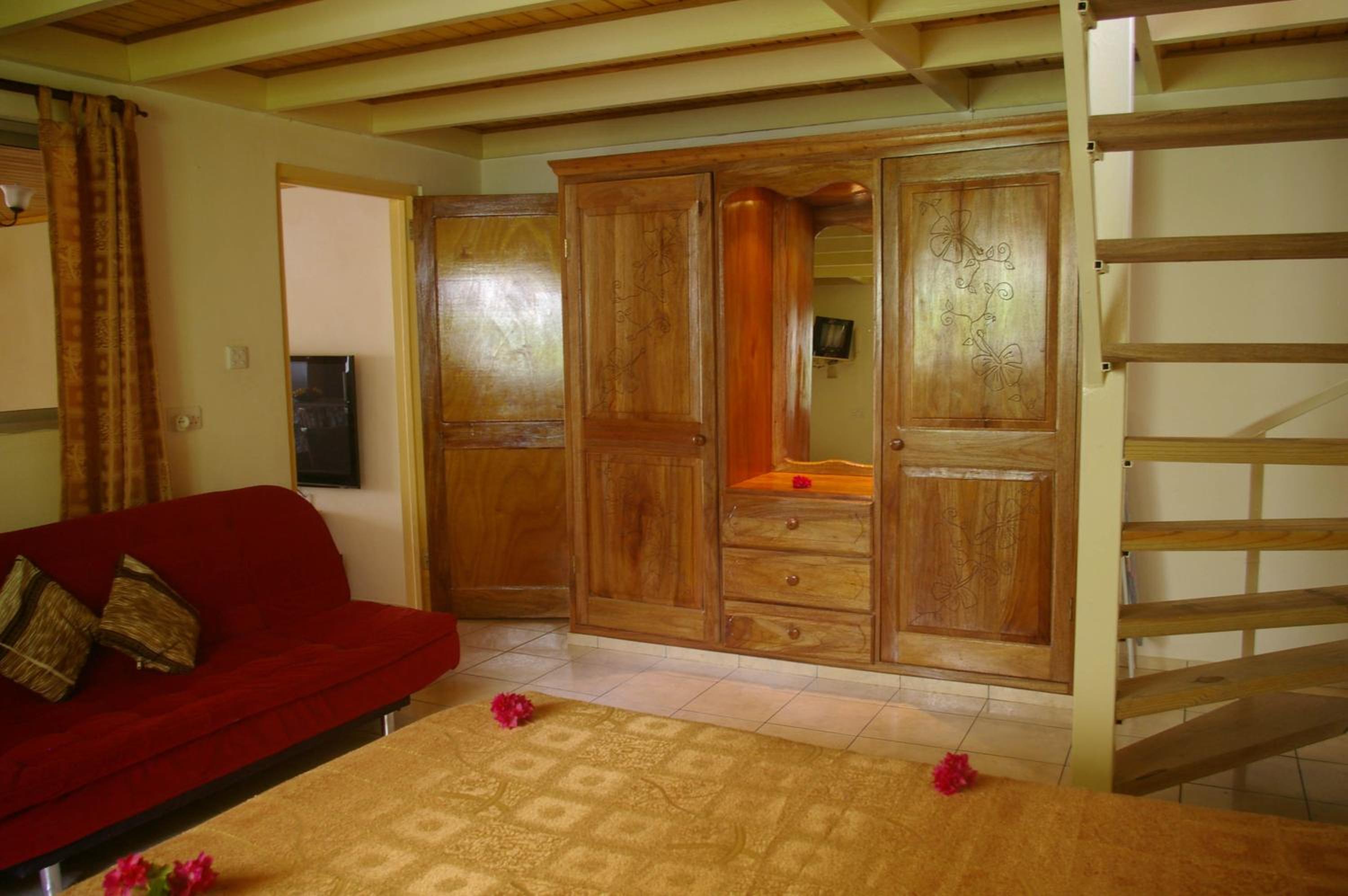 Family Room photo 2