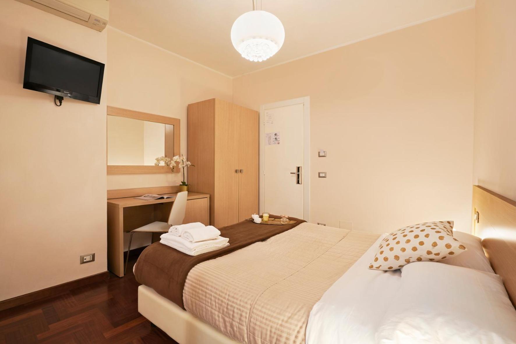 Double Room photo 2