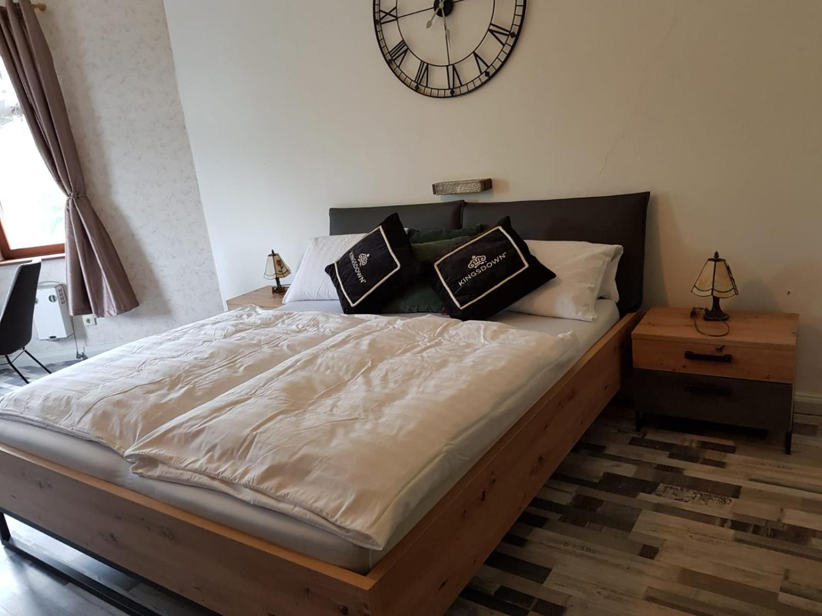Double Room - Photo 1