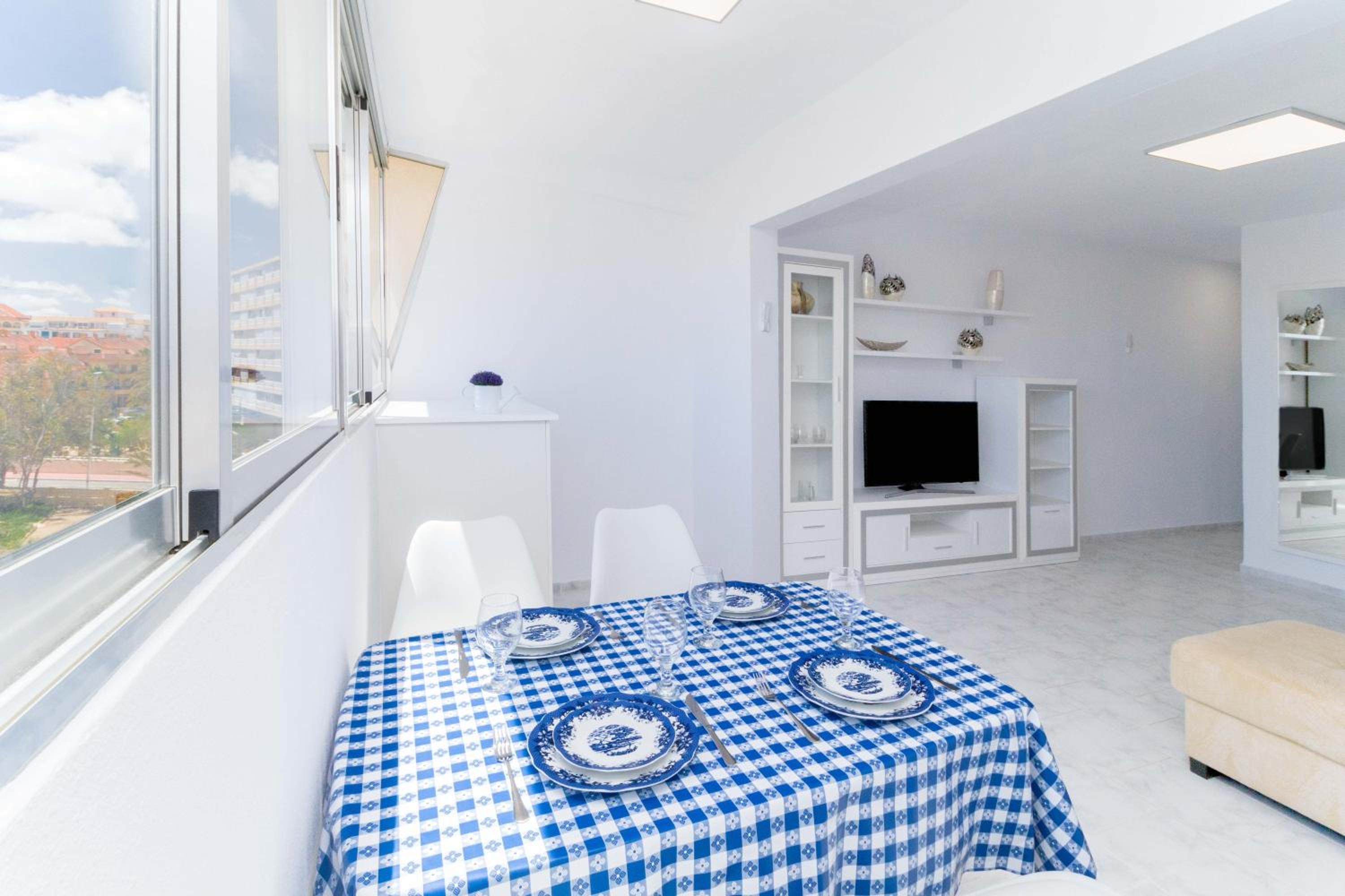 Apartment with Sea View - Photo 28