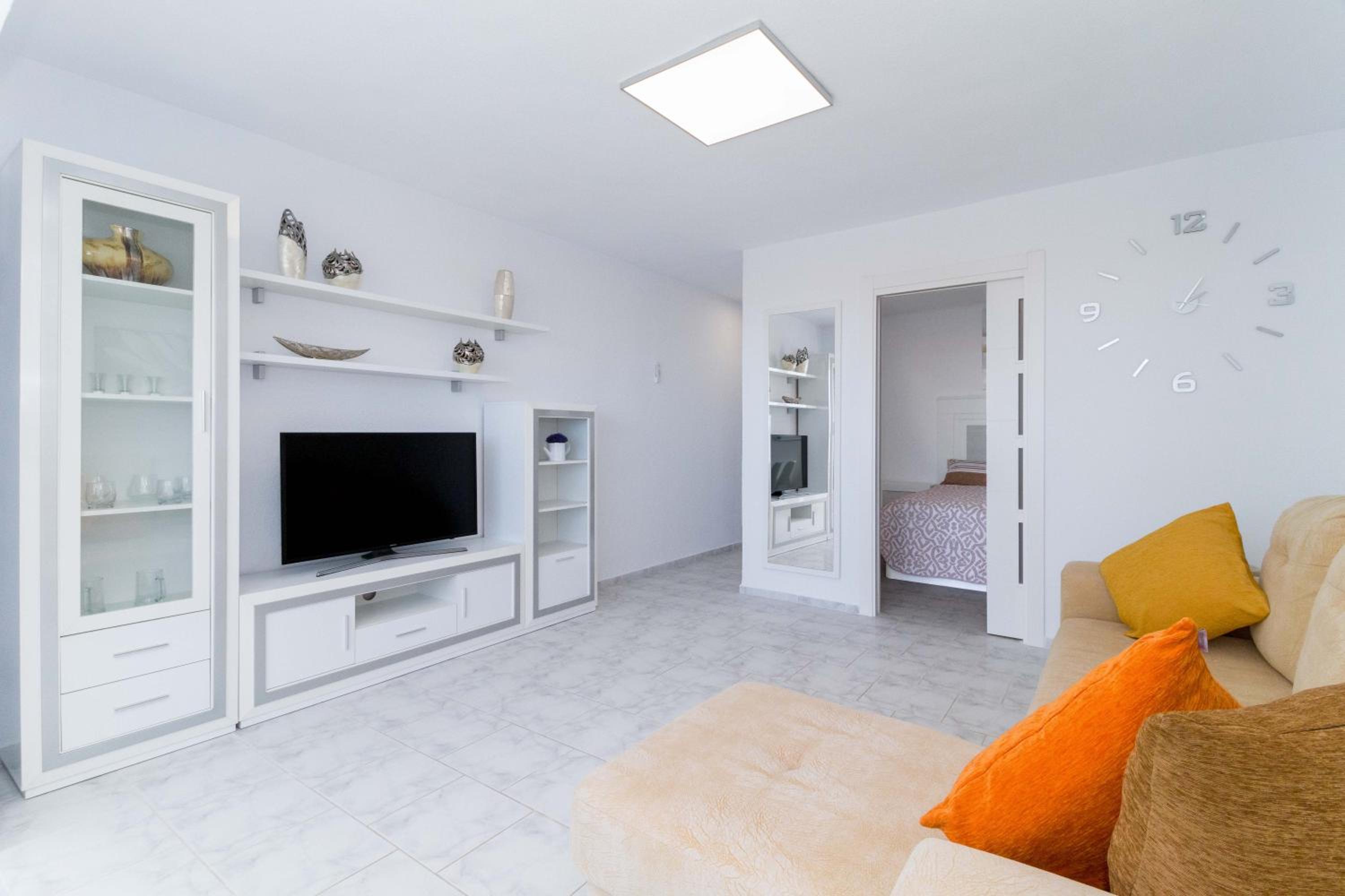 Apartment with Sea View - Photo 1