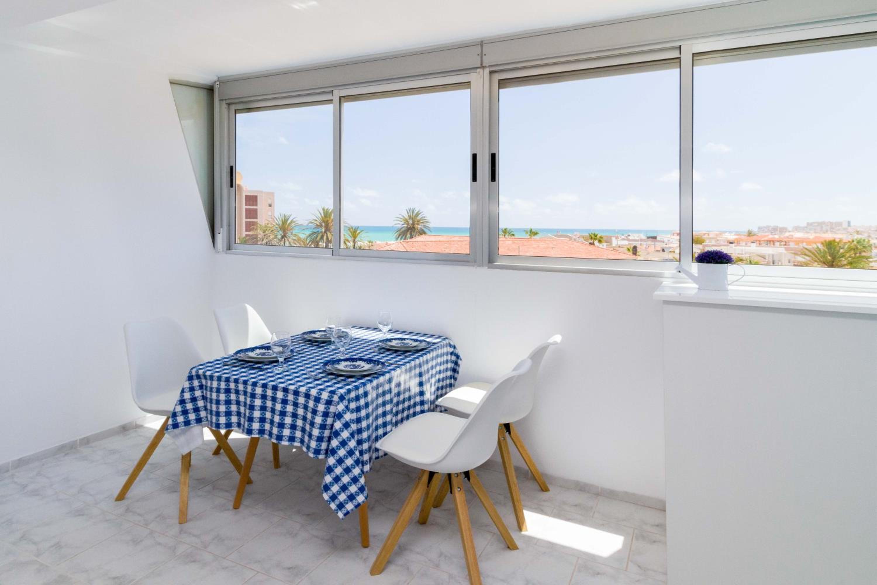 Apartment with Sea View - Photo 17