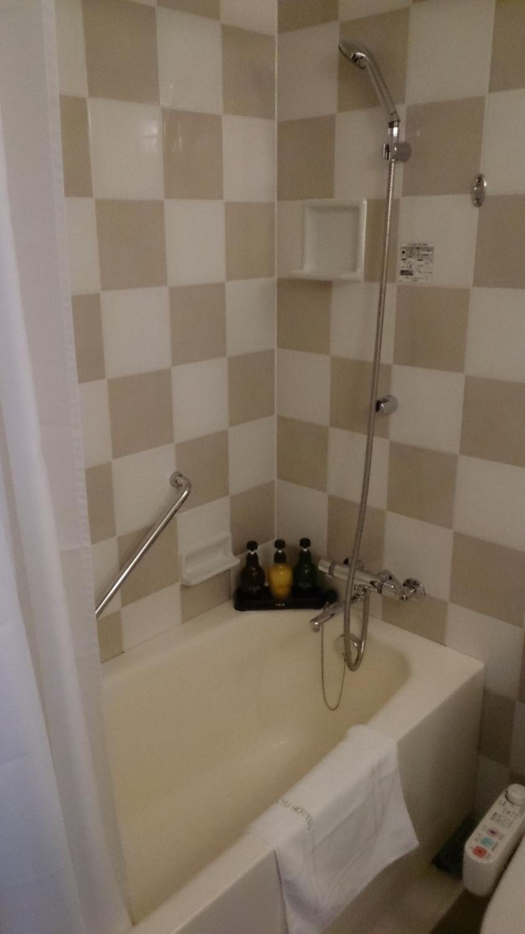 Standard Single Room - Non-Smoking - Photo 10