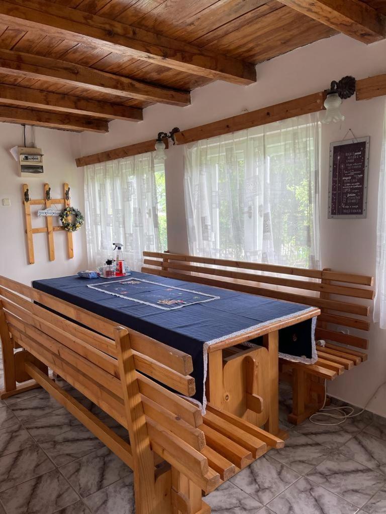 Four-Bedroom Villa - Photo 5
