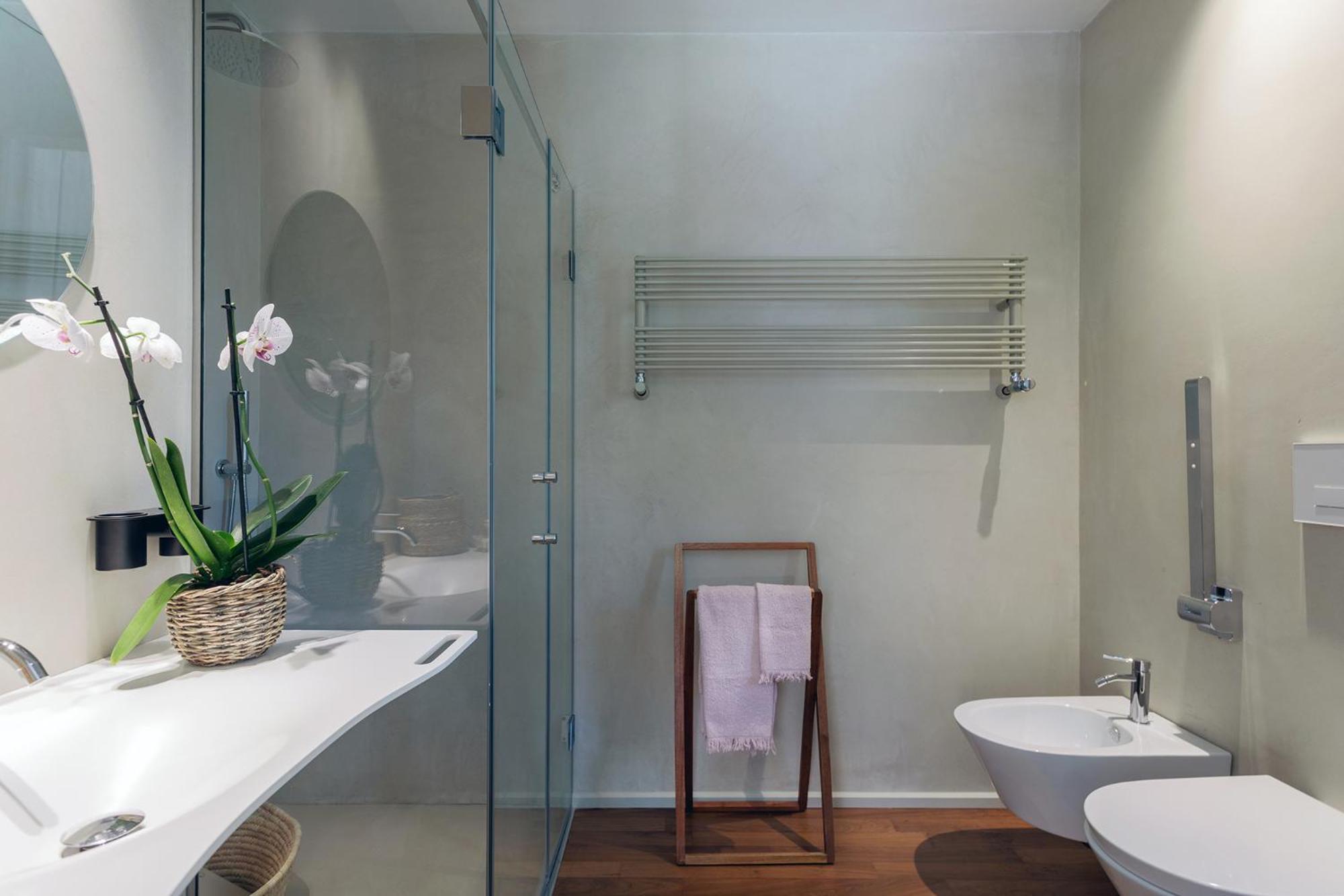 Deluxe Room with Spa Bath - Photo 4