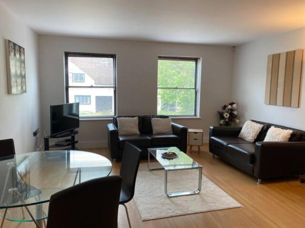 Two-Bedroom Apartment photo 2
