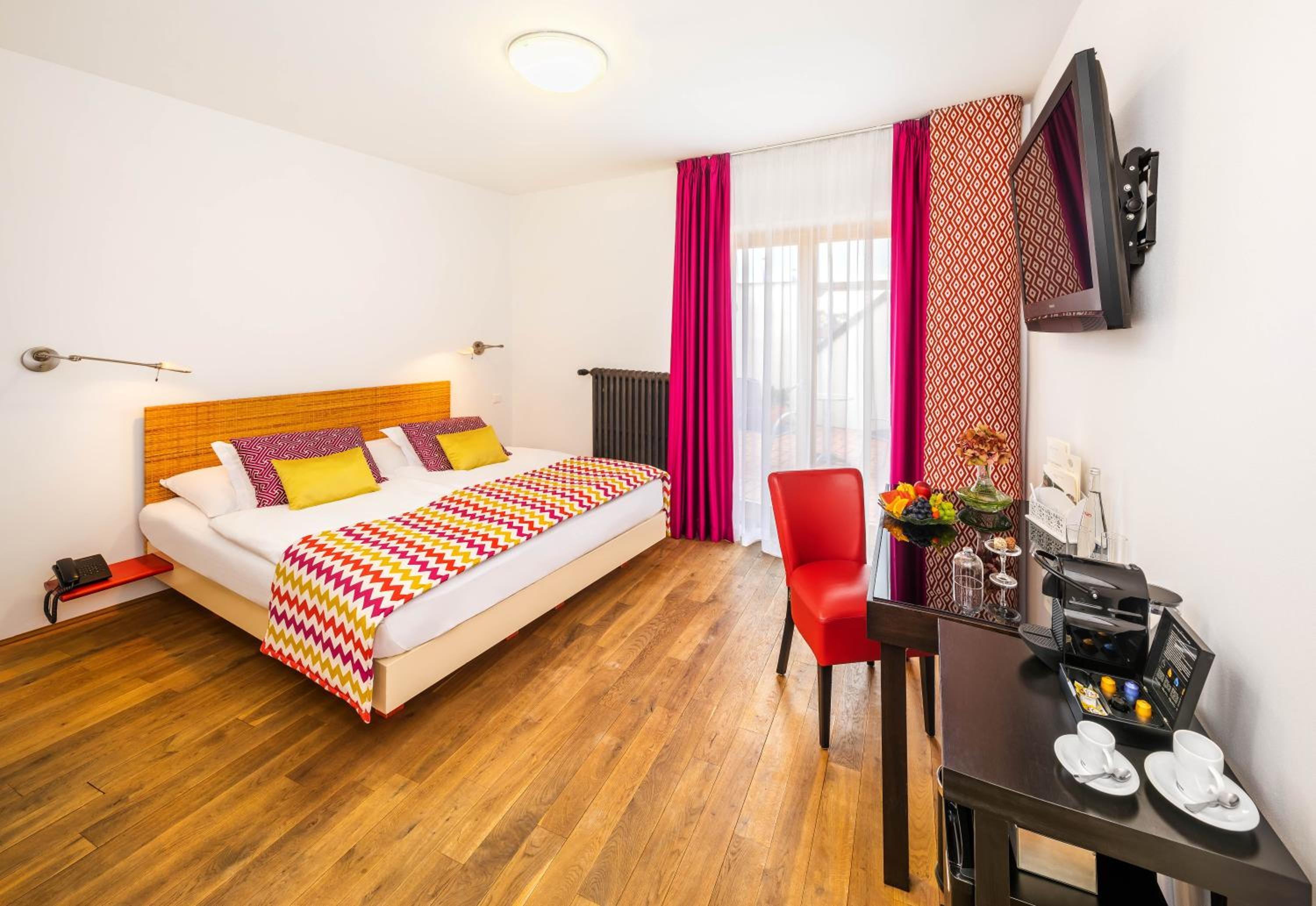 Double Room with Terrace - Photo 1