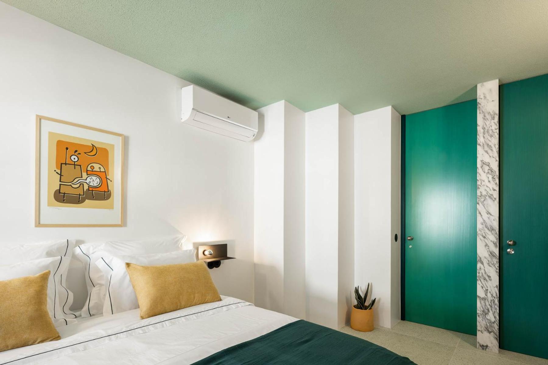 Deluxe Double or Twin Room - Photo 4