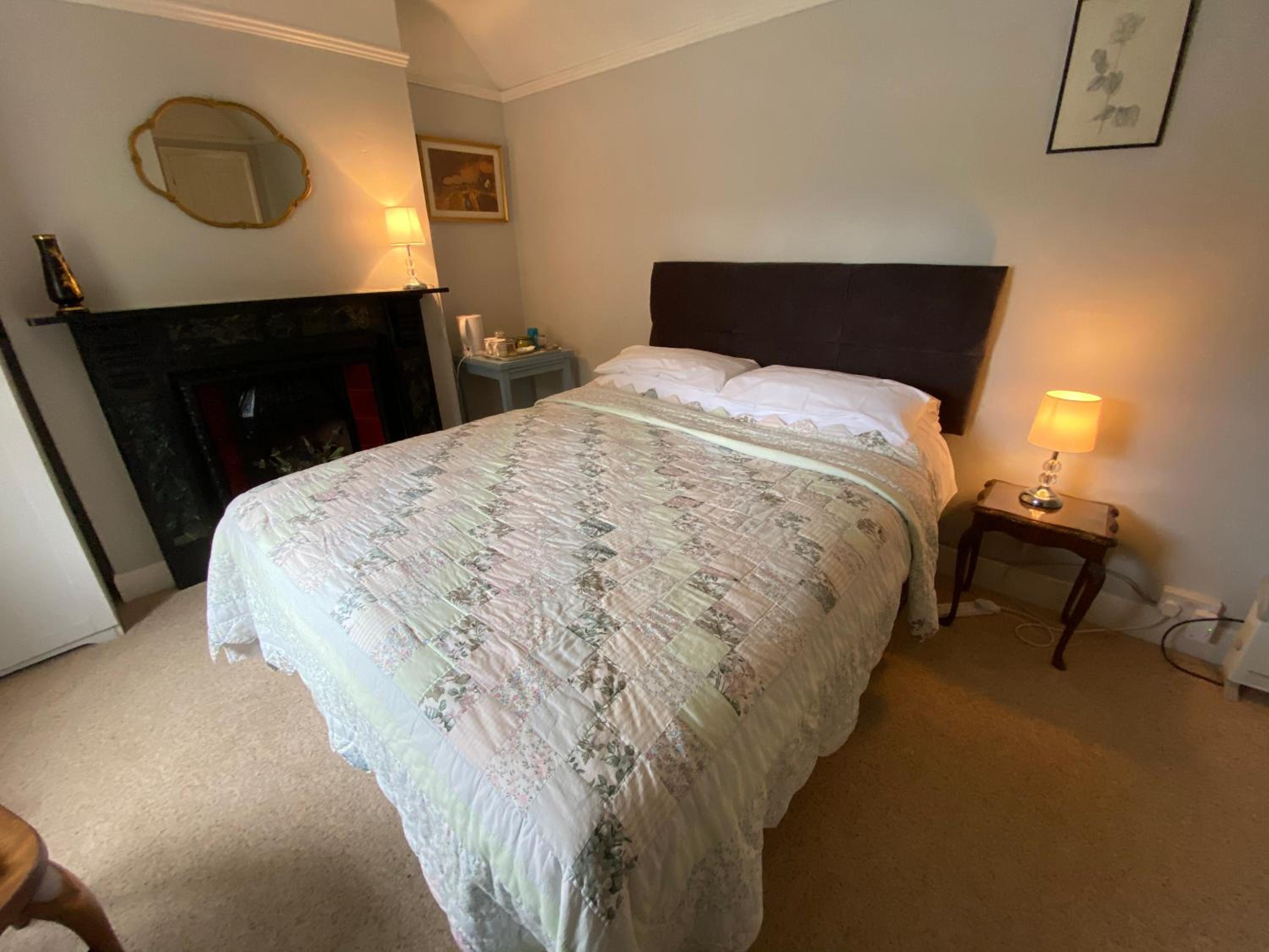 Deluxe Double Room with Shower photo 1