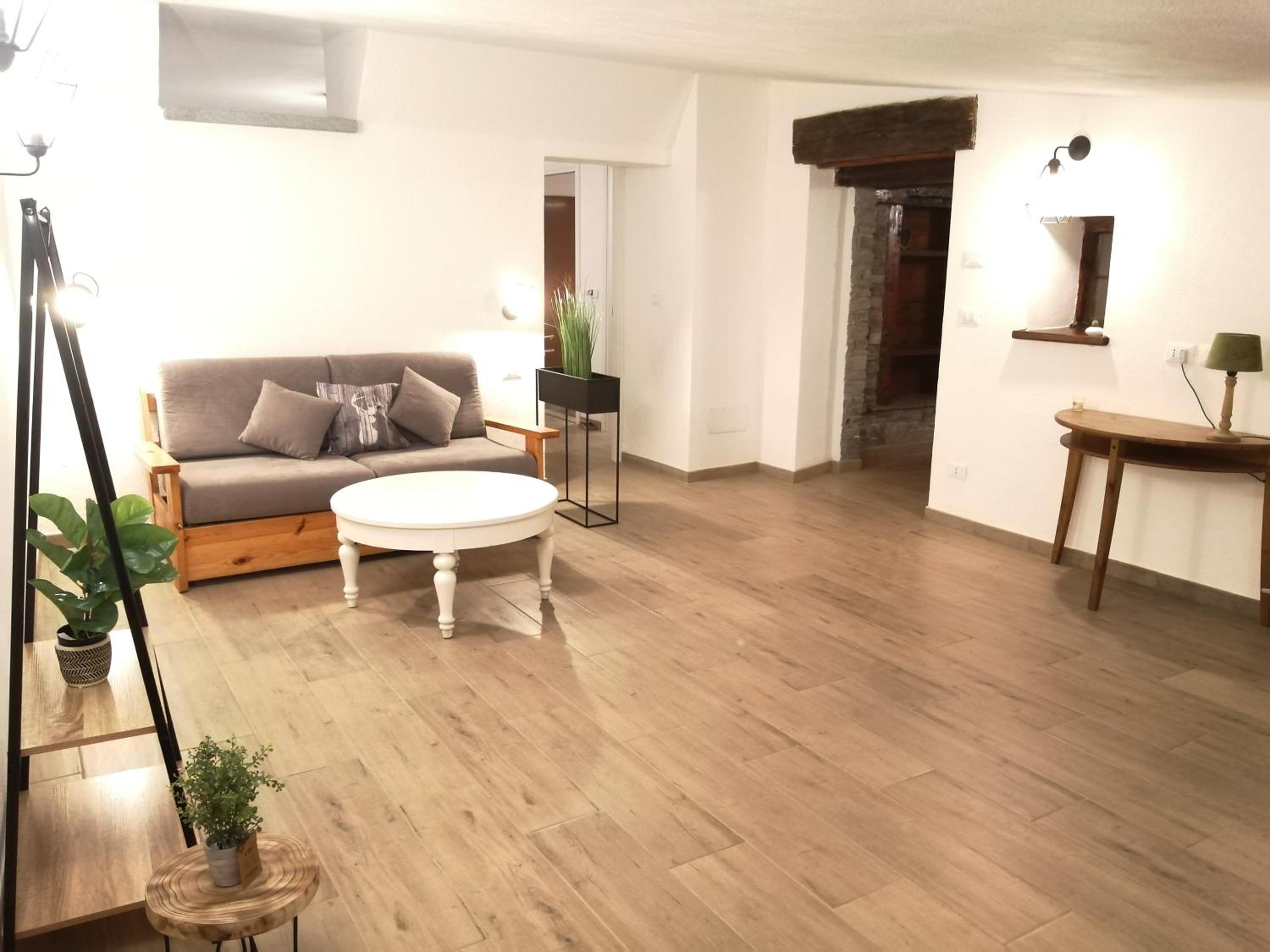 Two-Bedroom House - Photo 30