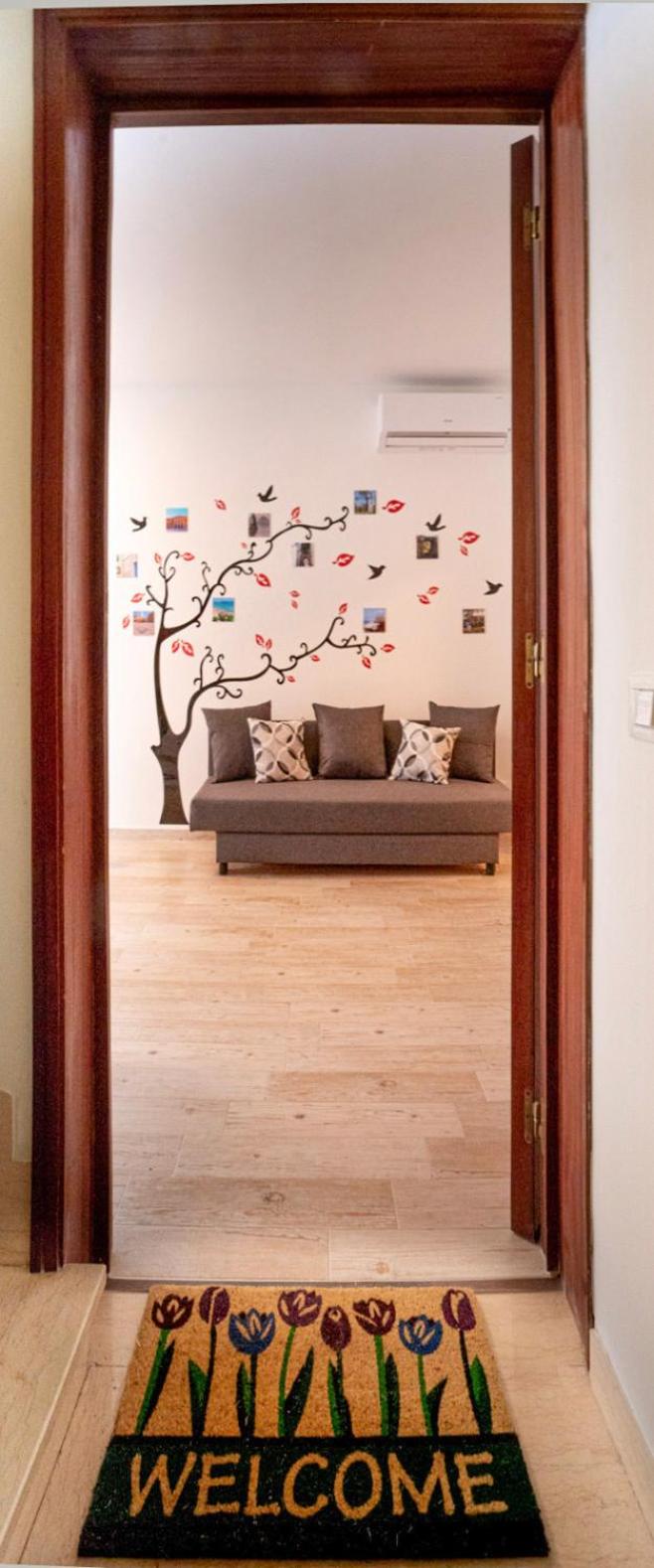 One-Bedroom Apartment - Photo 21