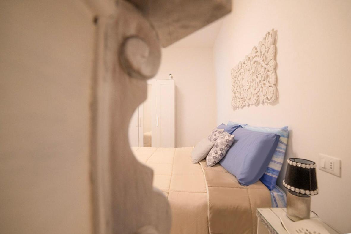 One-Bedroom Apartment - Photo 15