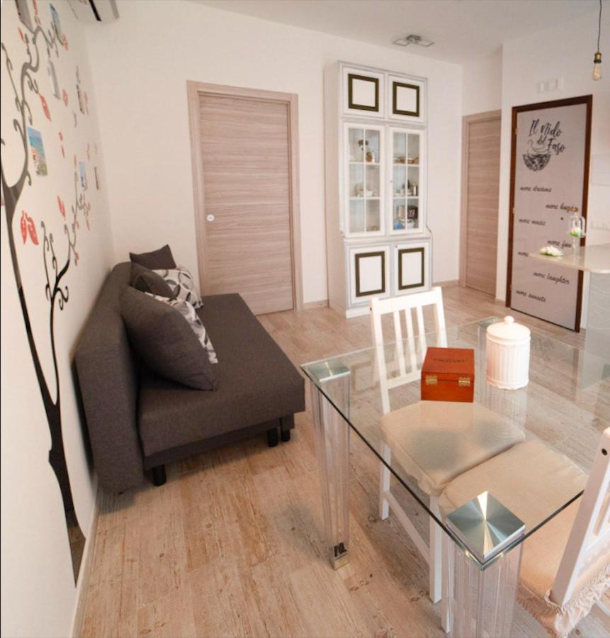 One-Bedroom Apartment - Photo 27