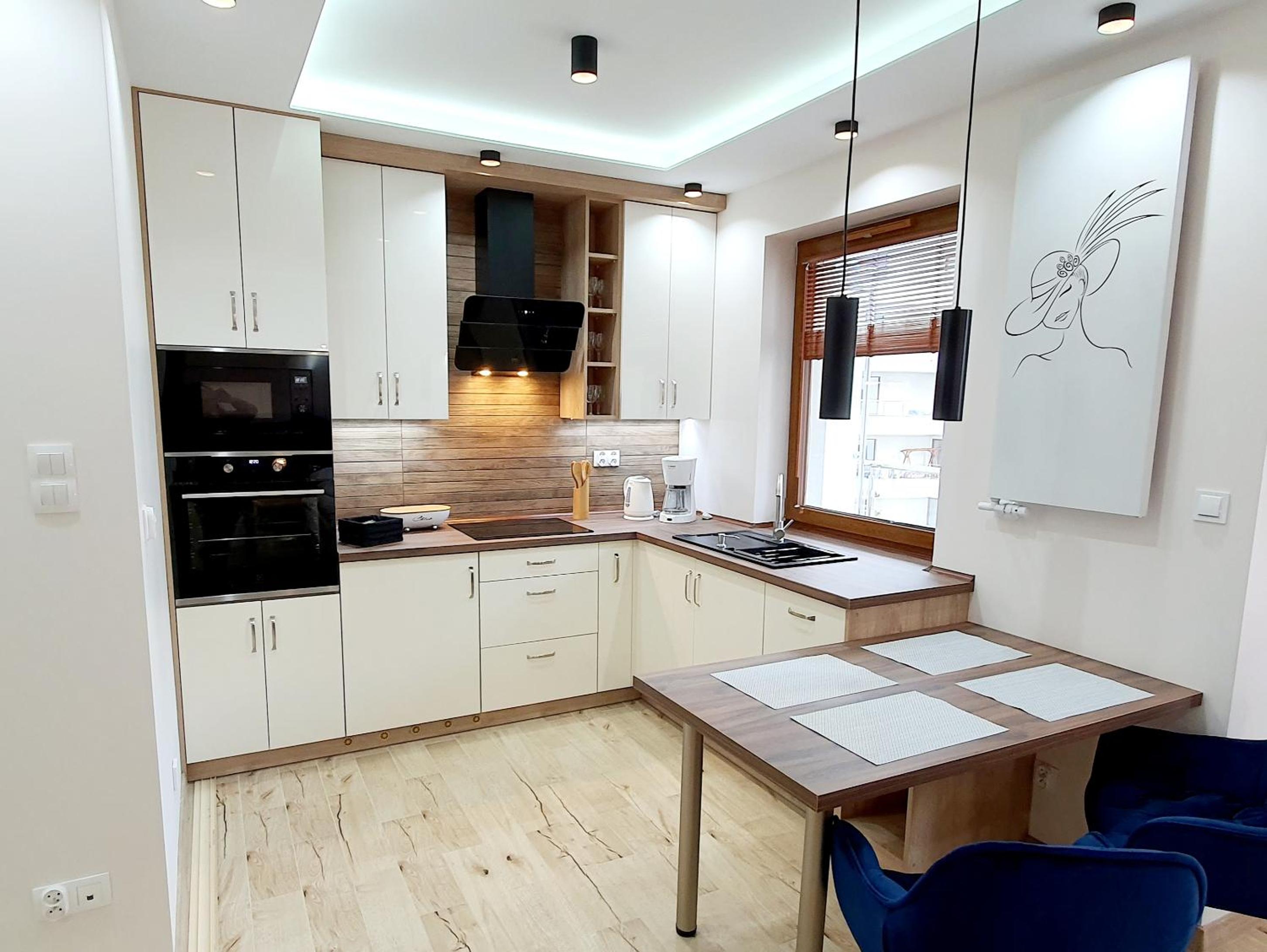 One-Bedroom Apartment - Photo 3