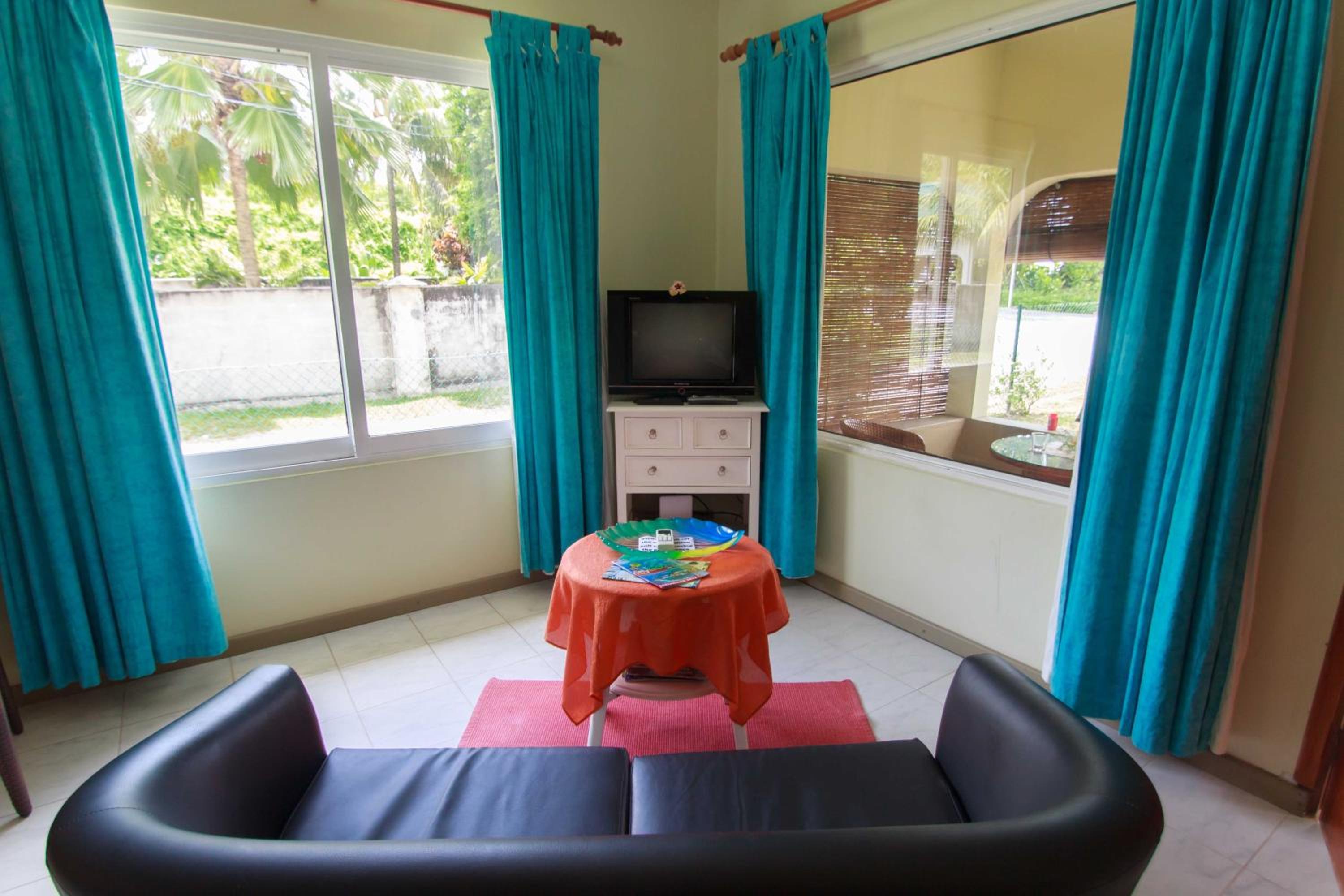 One-Bedroom Villa with Sea View photo 3