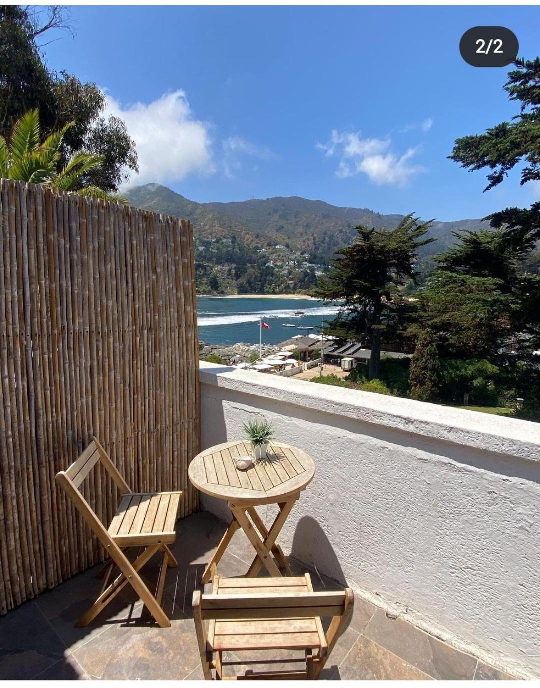 Deluxe Double Room with Balcony and Sea View photo 2