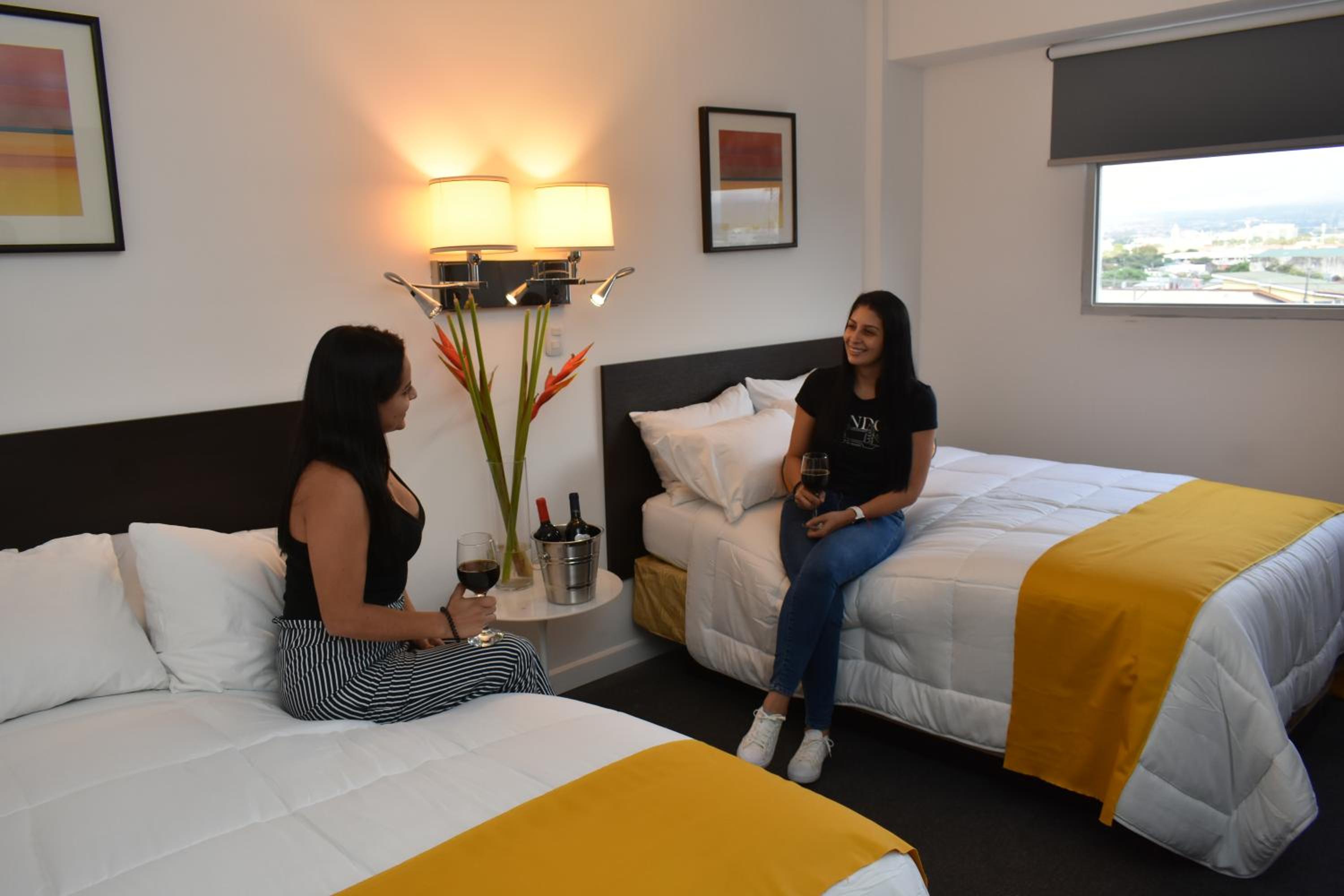 Twin Room with City View photo 3