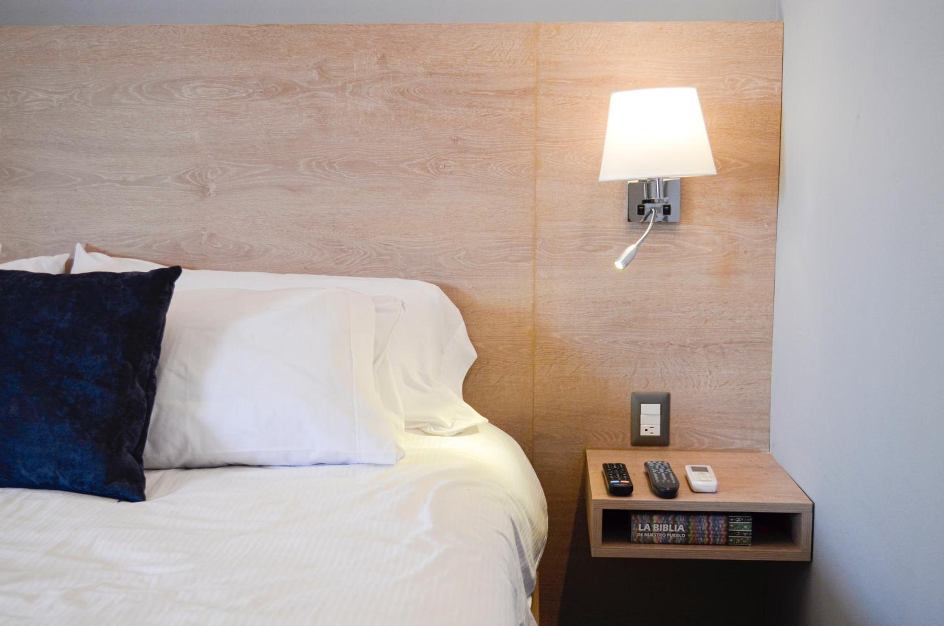 Deluxe Suite photo 2