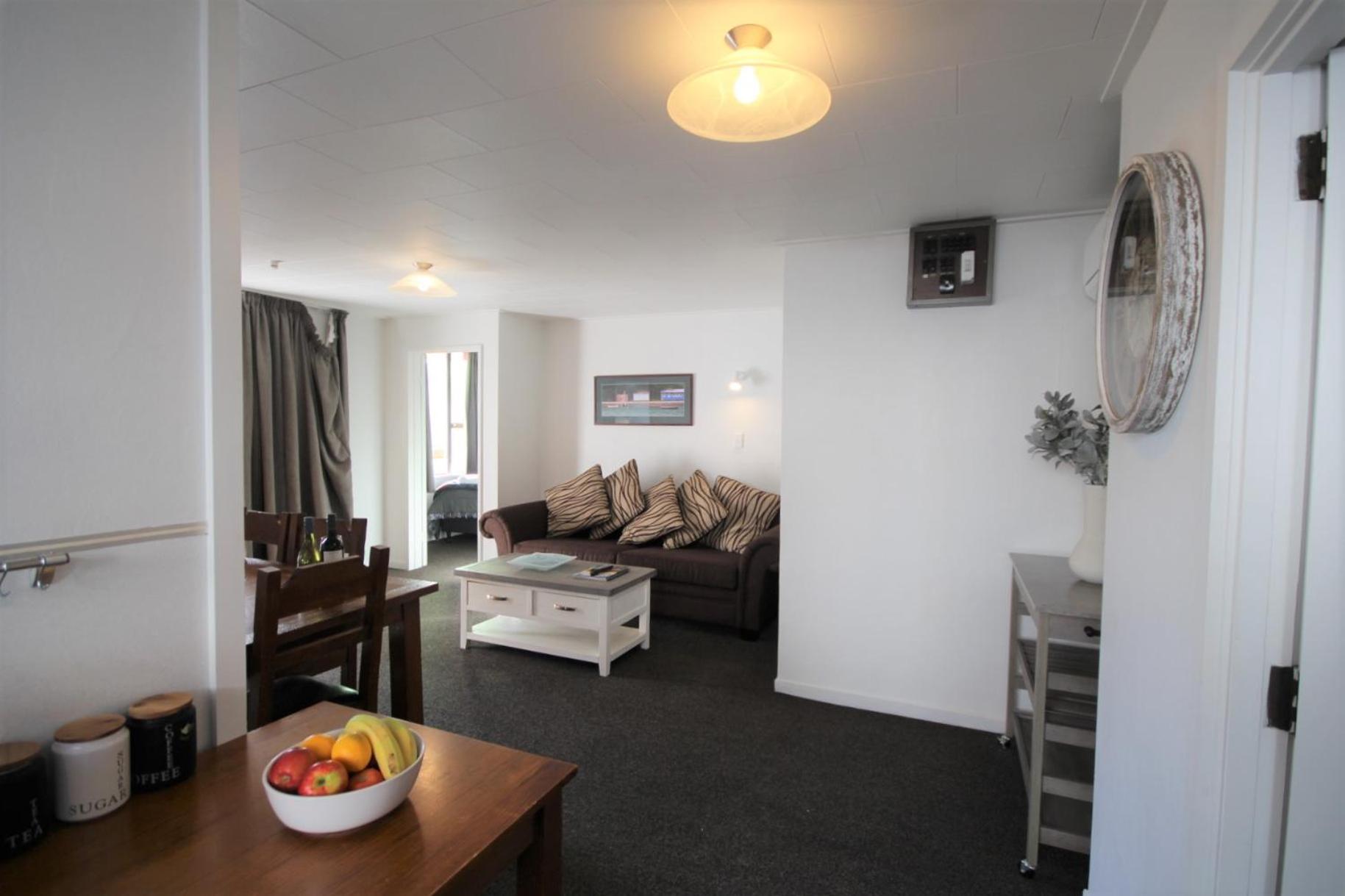 Two-Bedroom Family Apartment photo 2