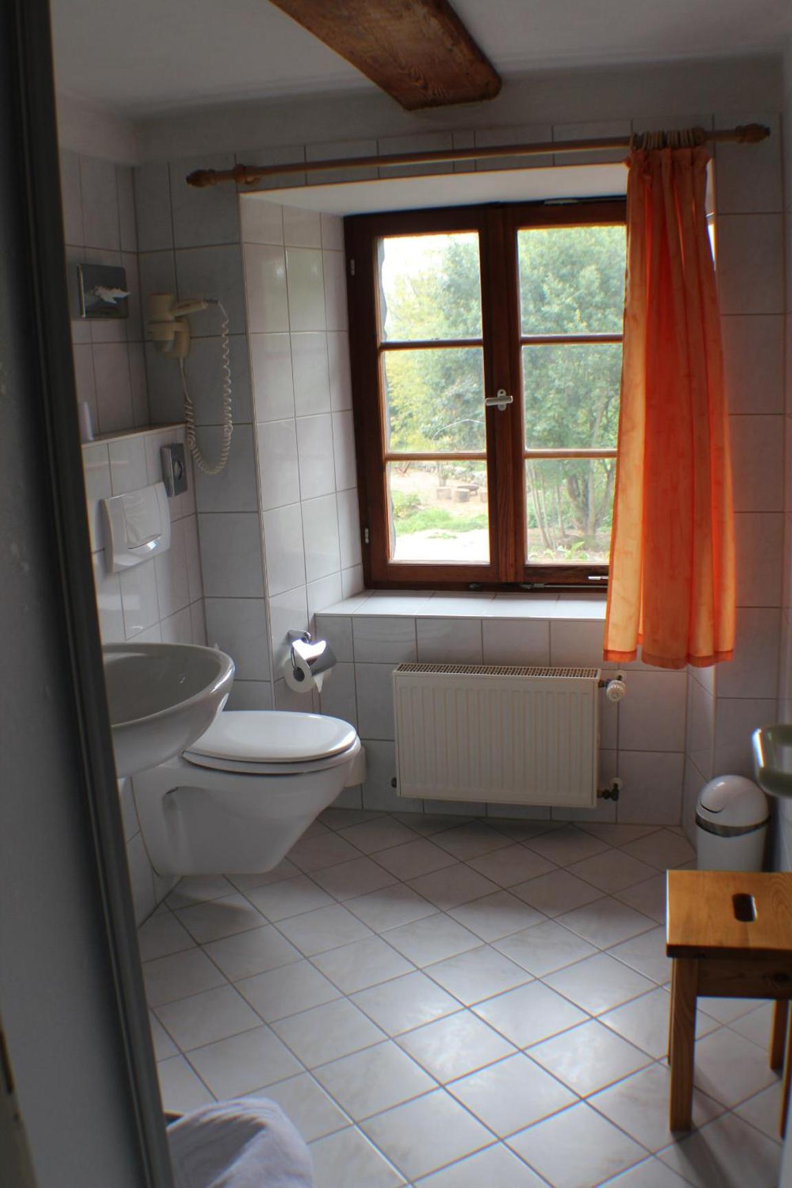 Double Room - Photo 2