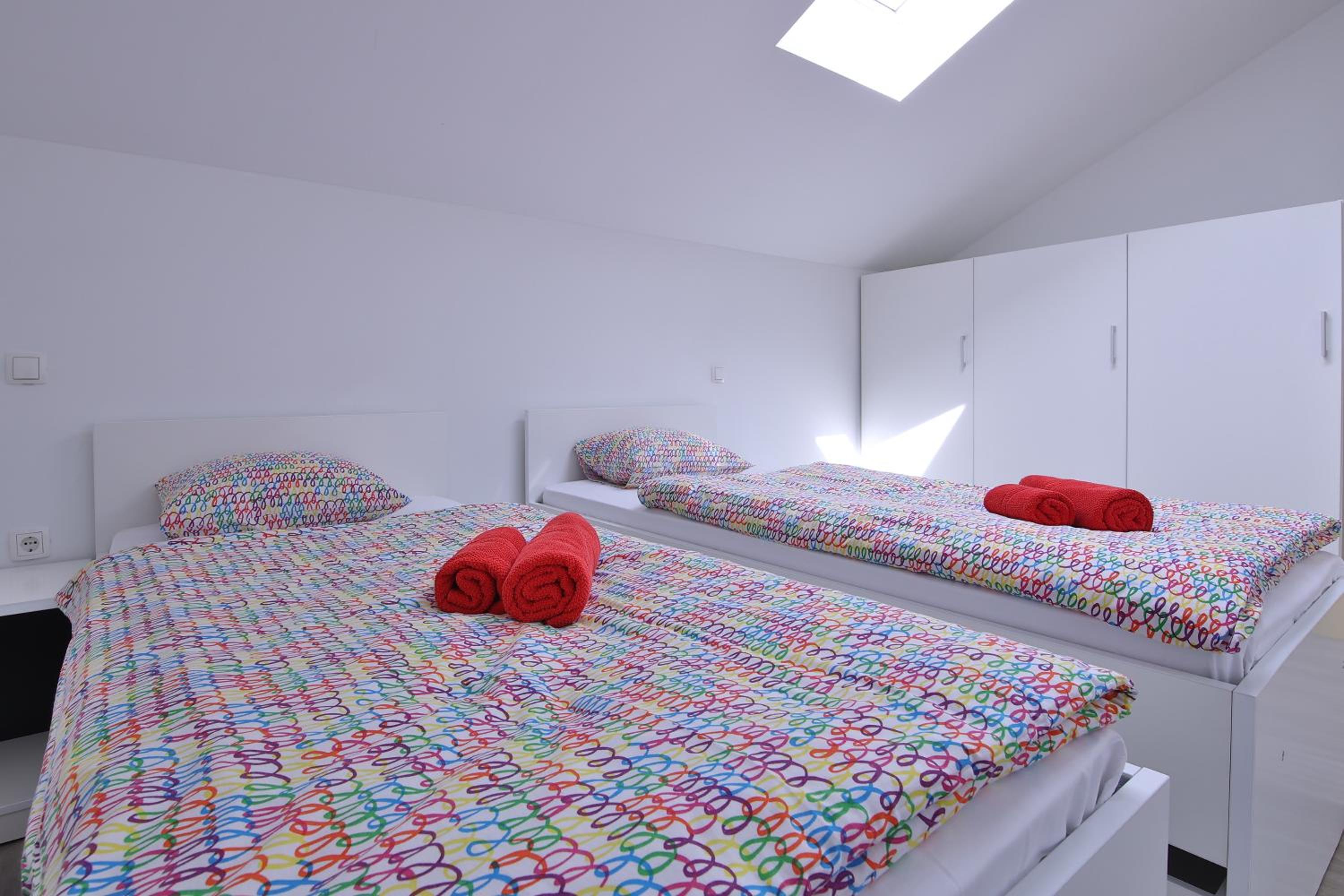 Single Bed in Dormitory Room photo 1