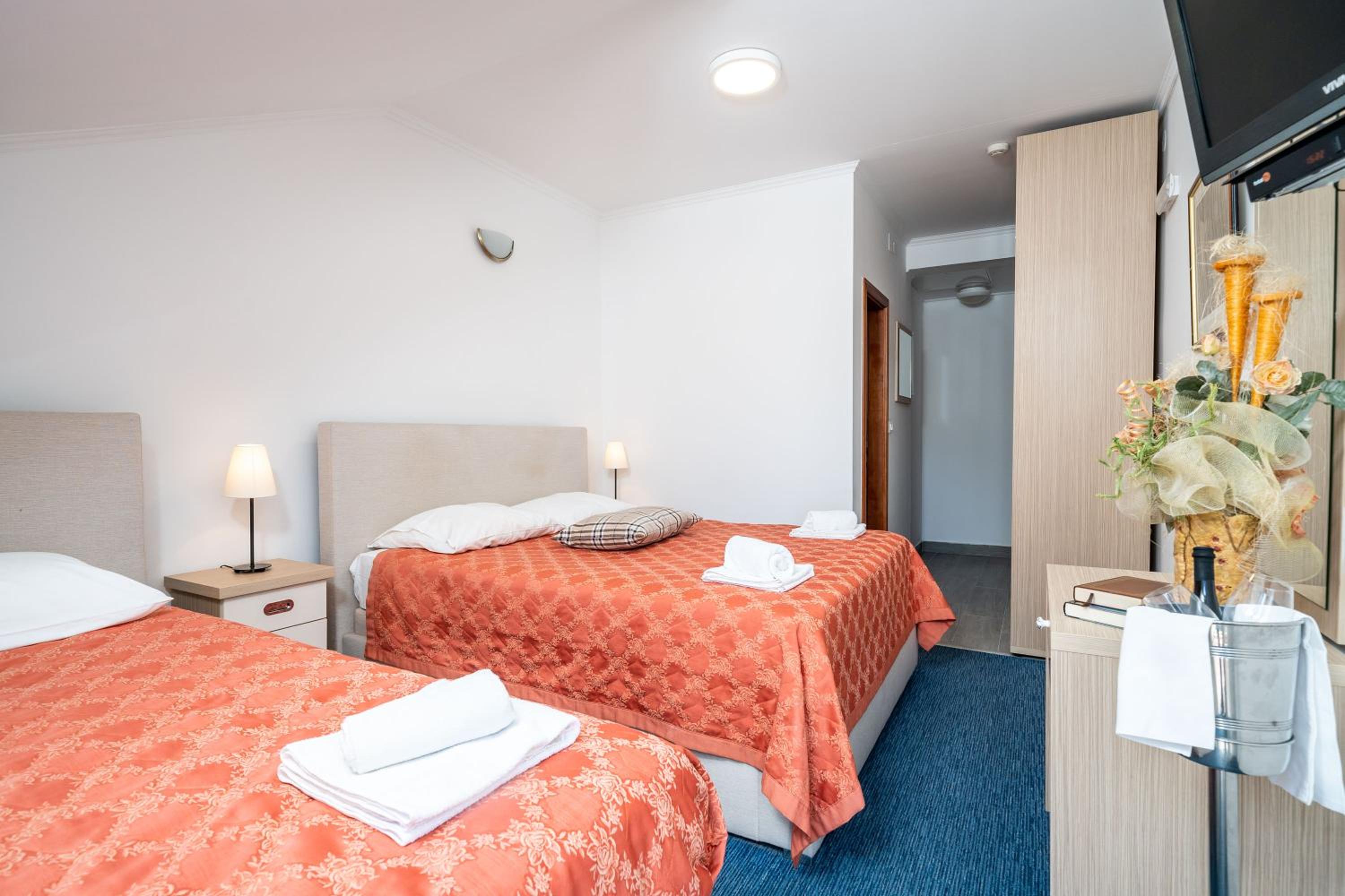 Triple Room with Balcony