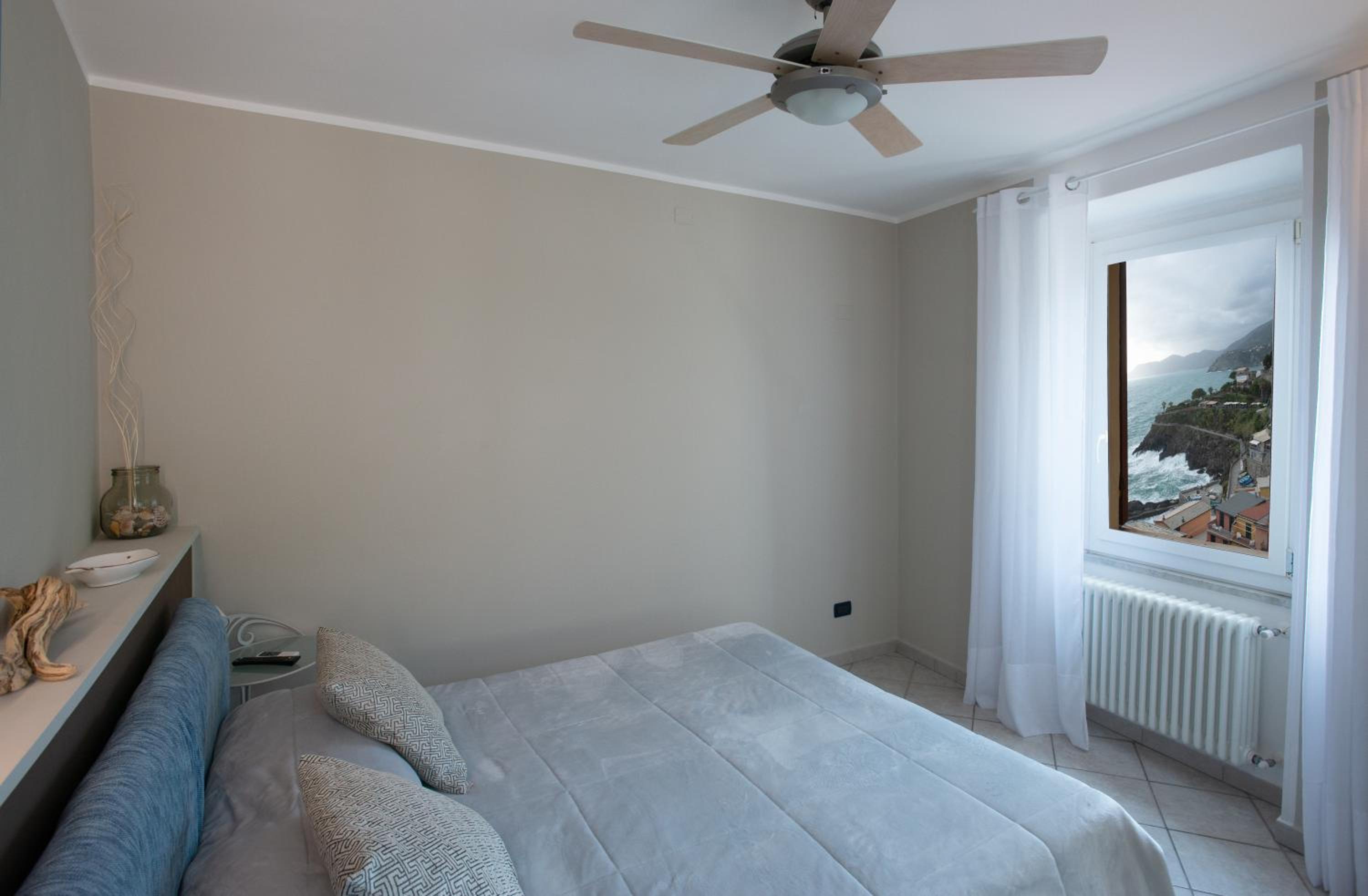 Apartment with Sea View photo 3