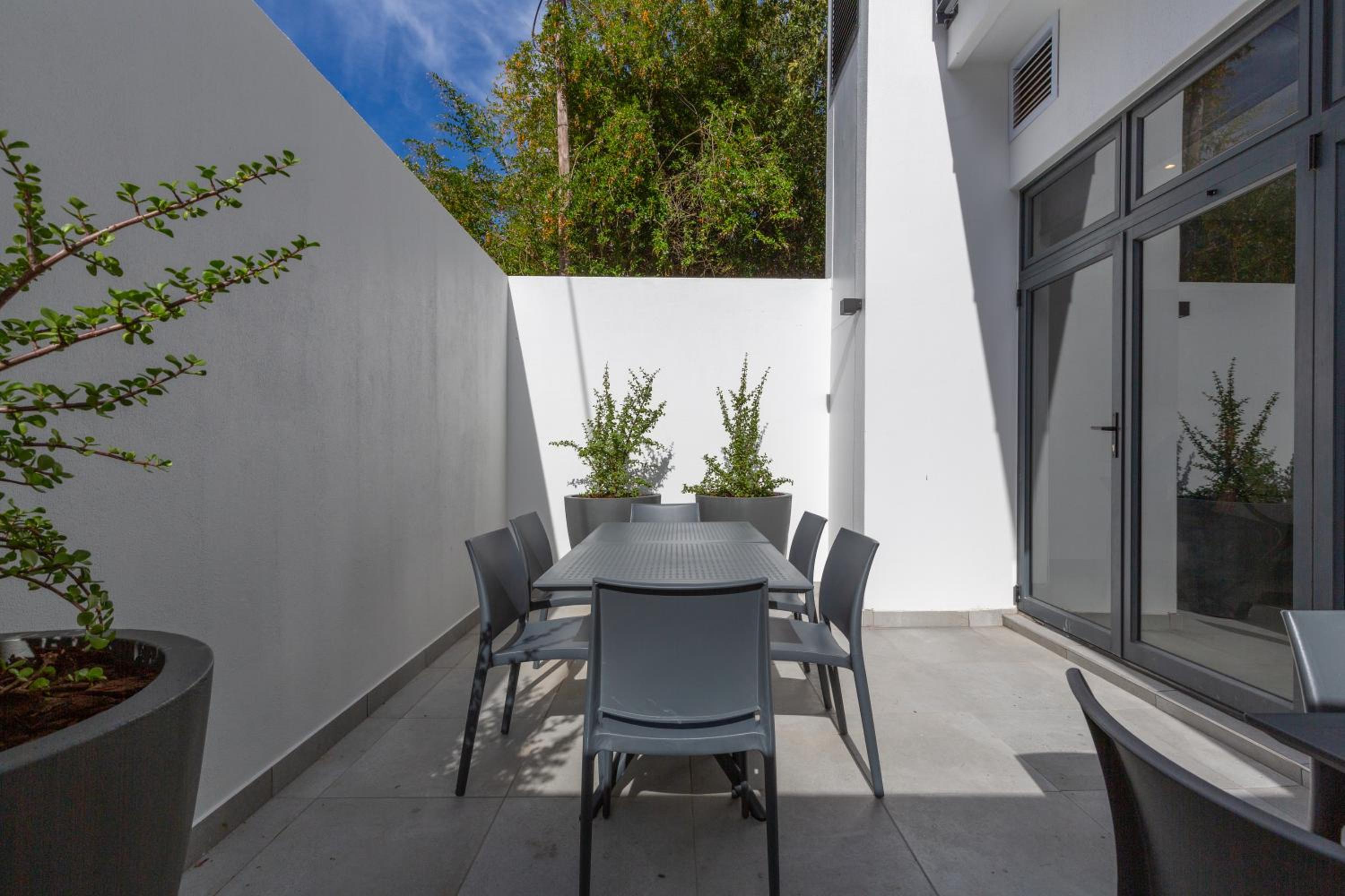 Superior Double or Twin Room with Terrace - Photo 3
