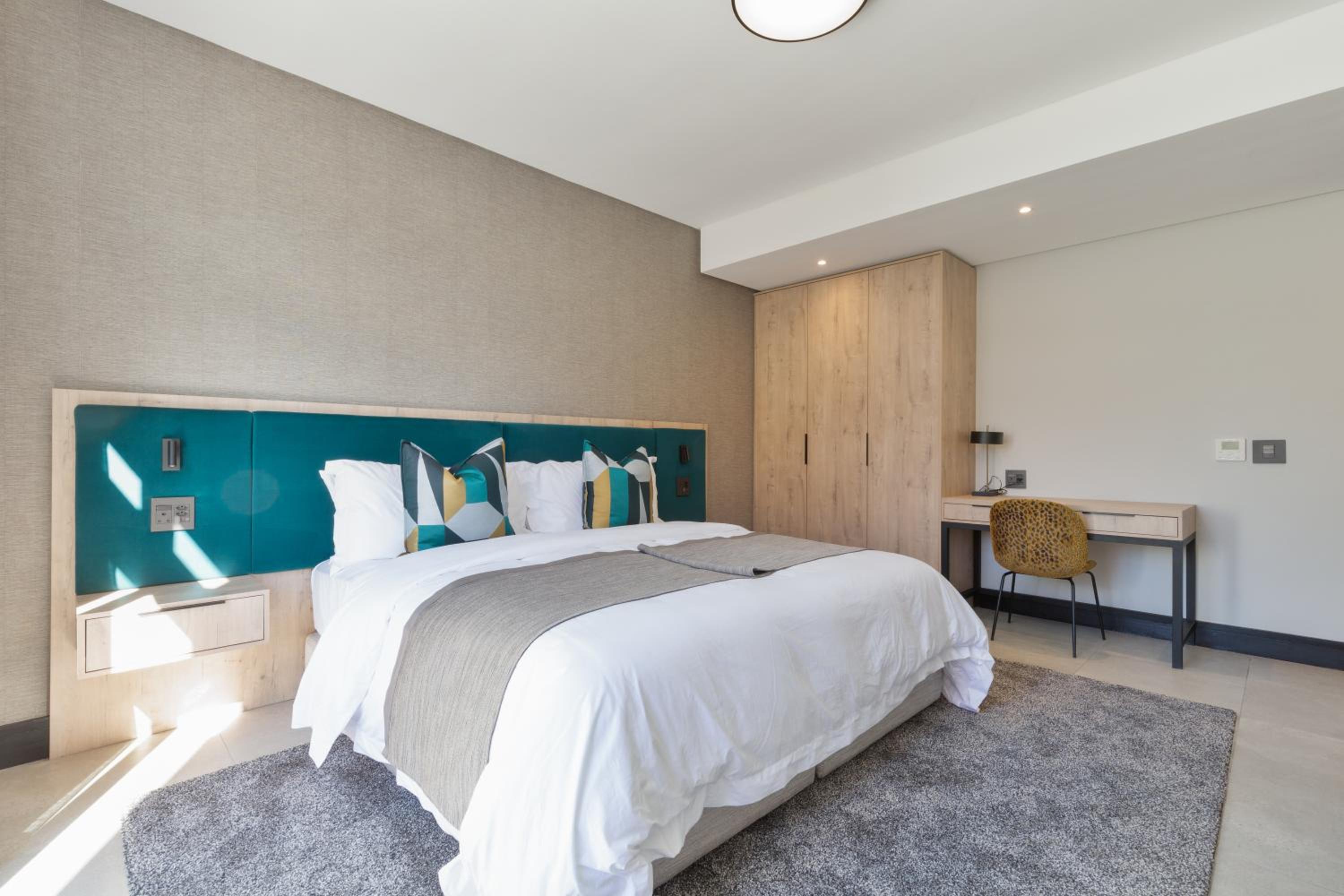 Deluxe Double Room - Photo 1
