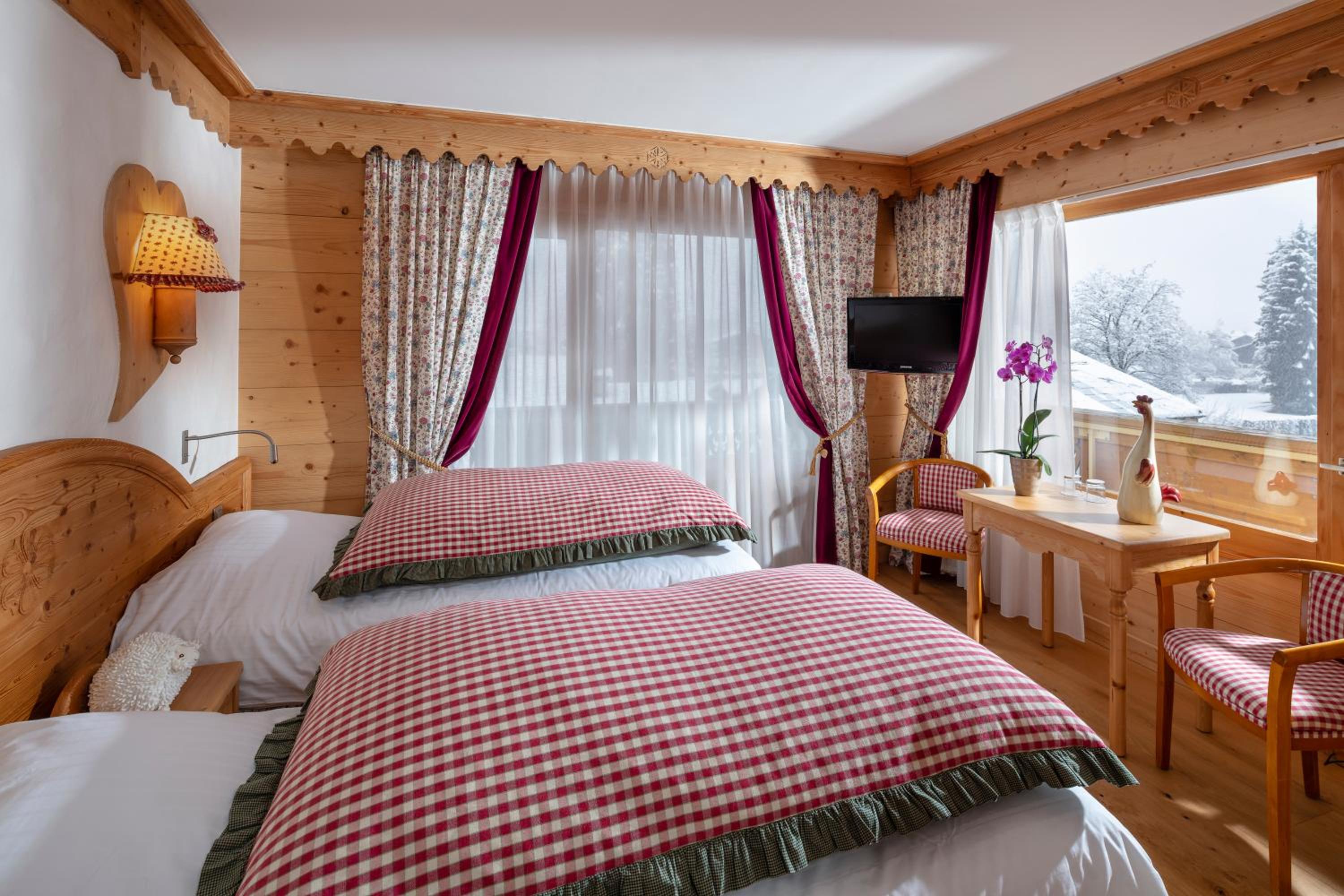 Superior Double Room - South Facing - Photo 4
