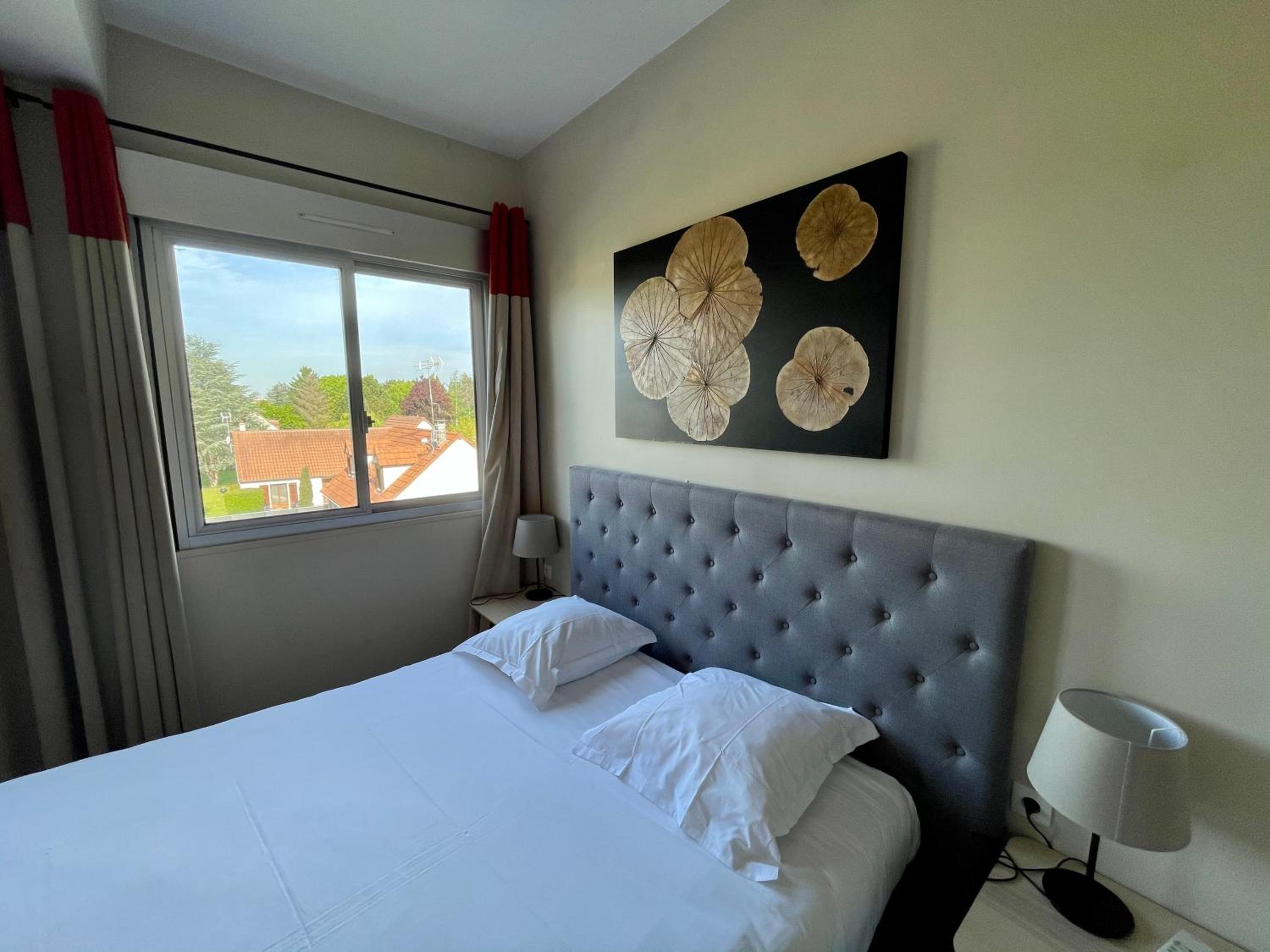 Studio with Double Bed - Photo 2
